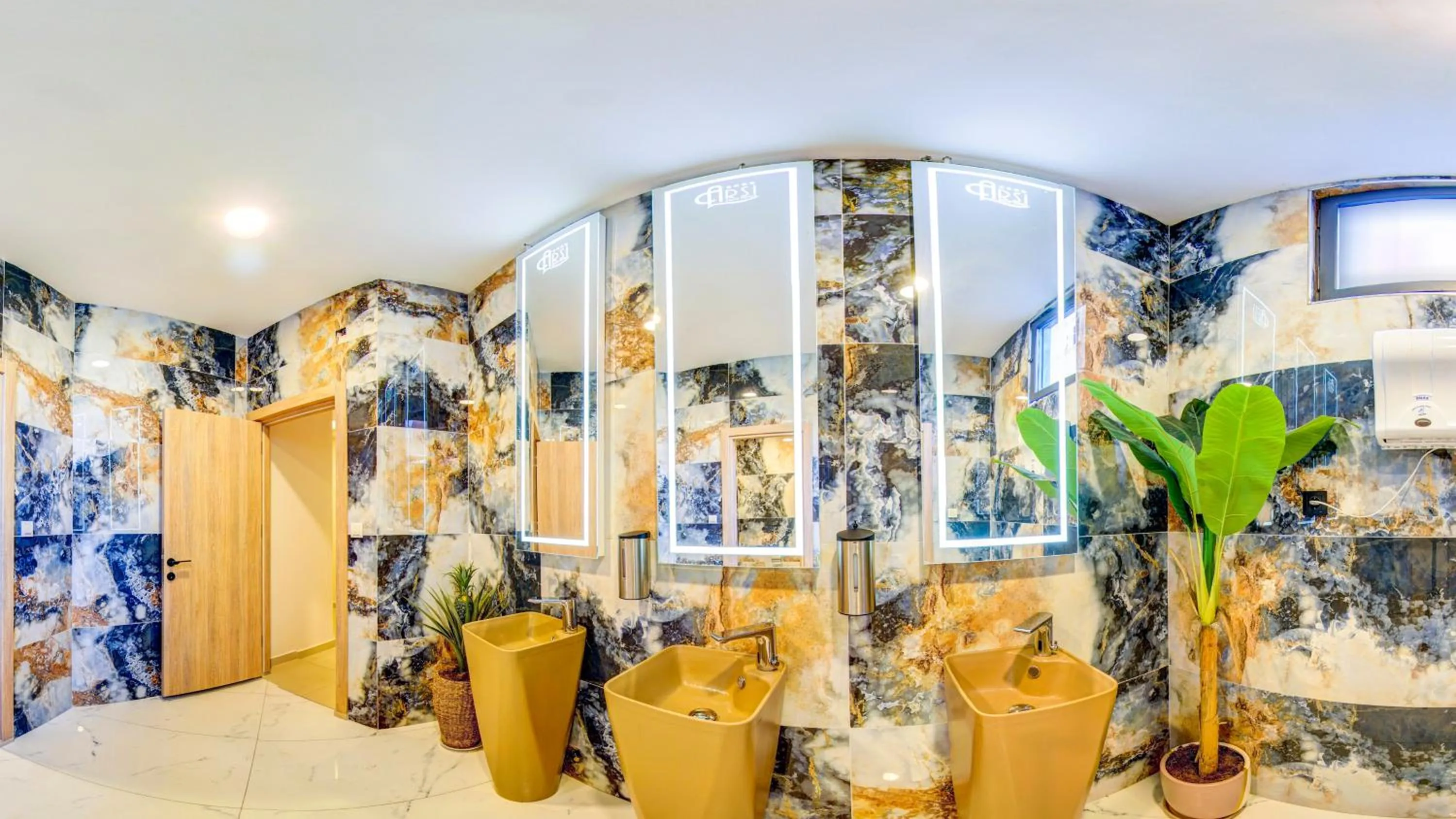 Toilet in Arsi Hotel