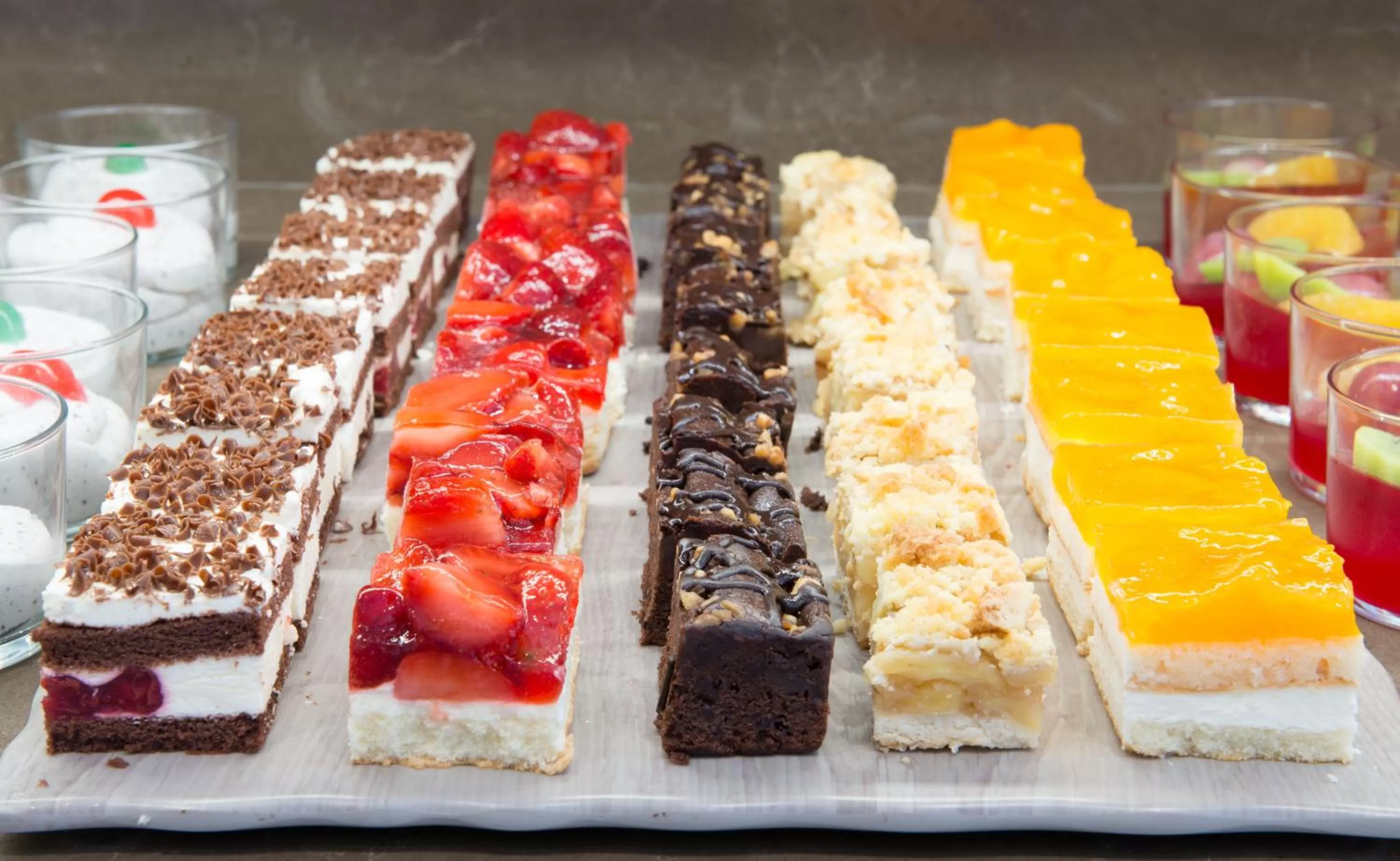 Lunch in HL Suite Nardos - Only Adults