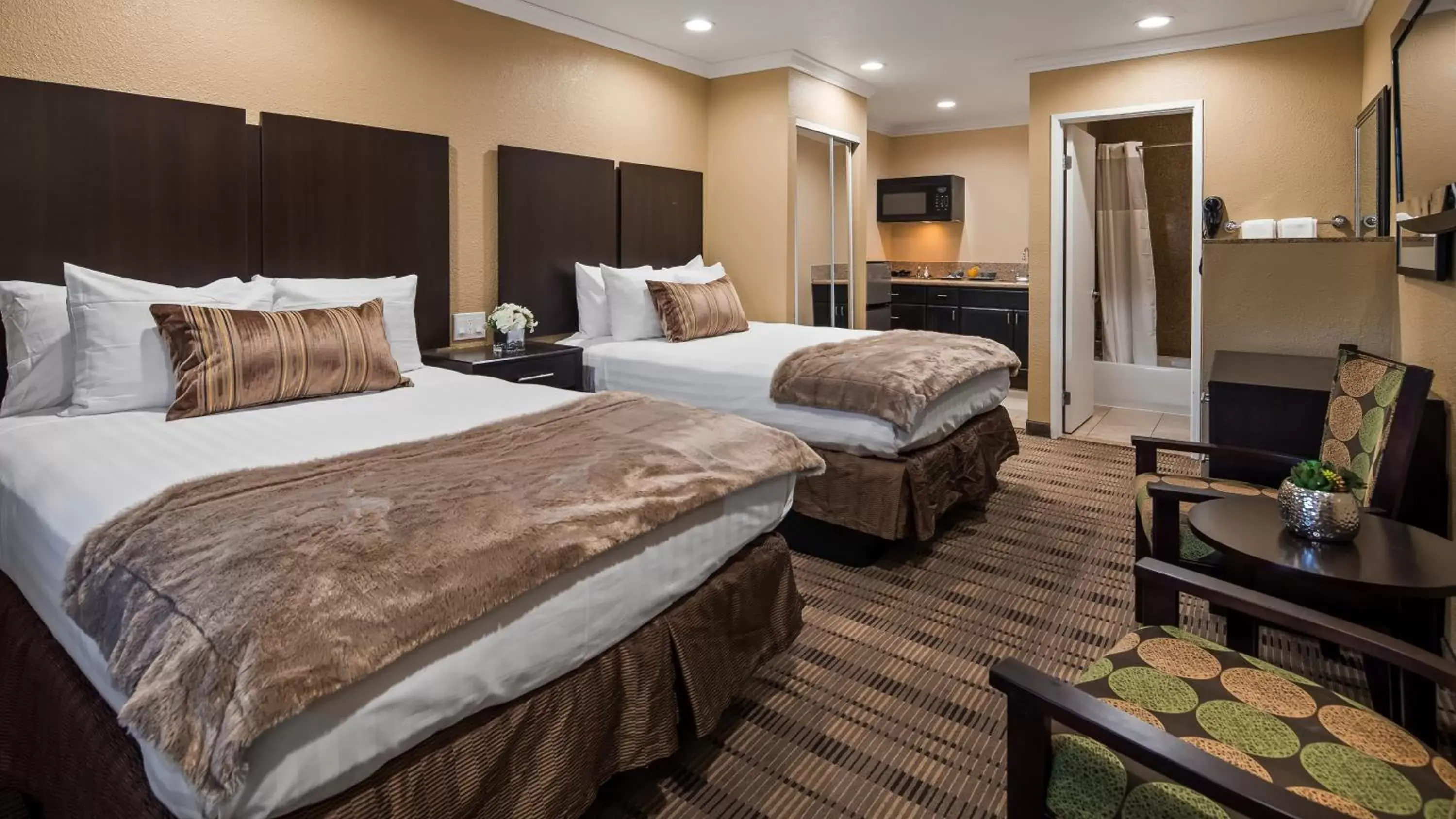 Bedroom, Bed in Best Western Poway/San Diego Hotel