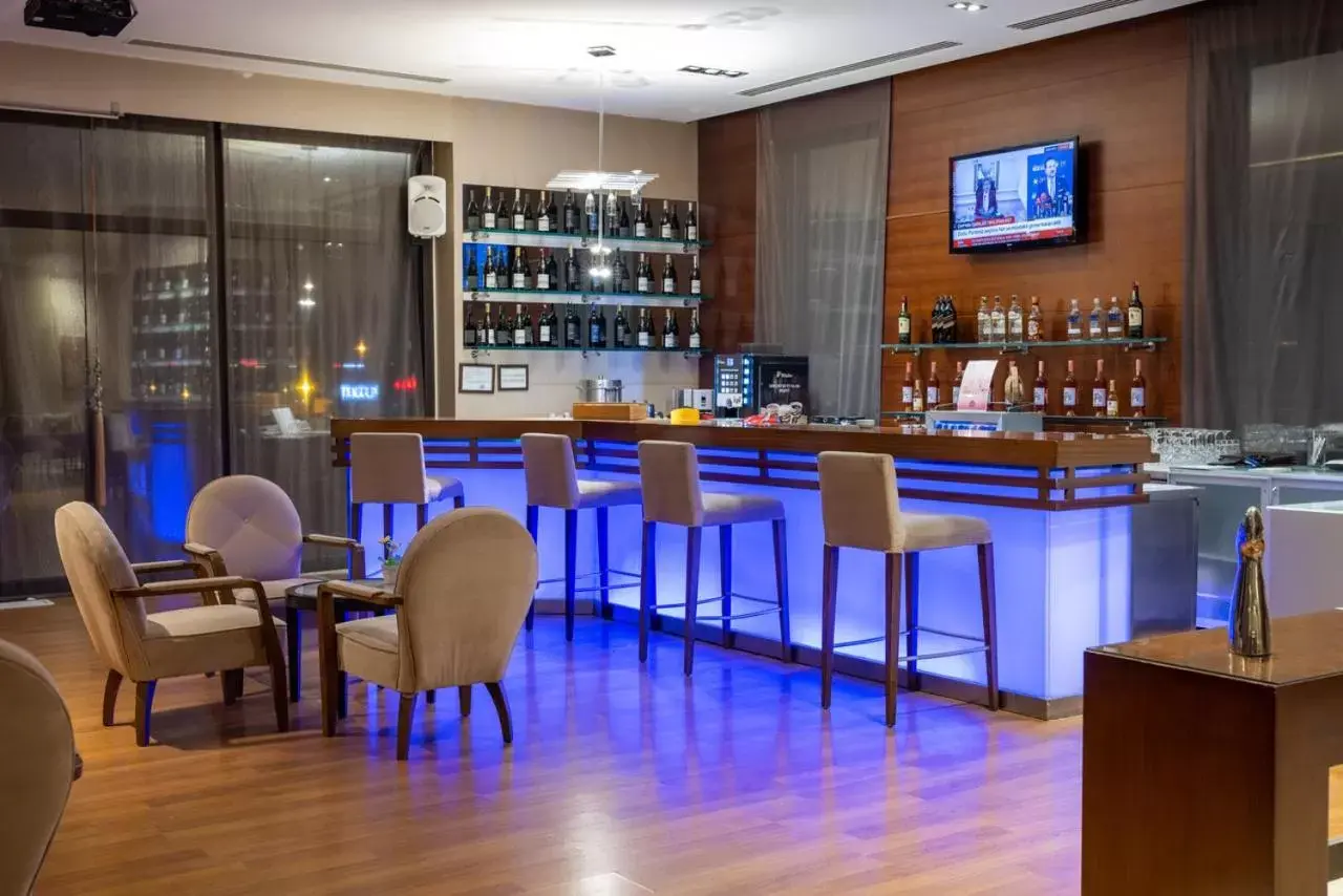 Lounge/Bar in Anemon Eskisehir Hotel