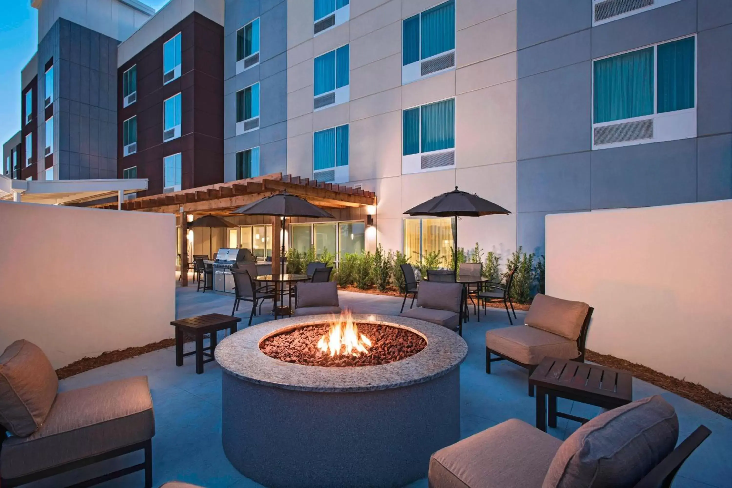 Other, Swimming Pool in TownePlace Suites by Marriott Lakeland