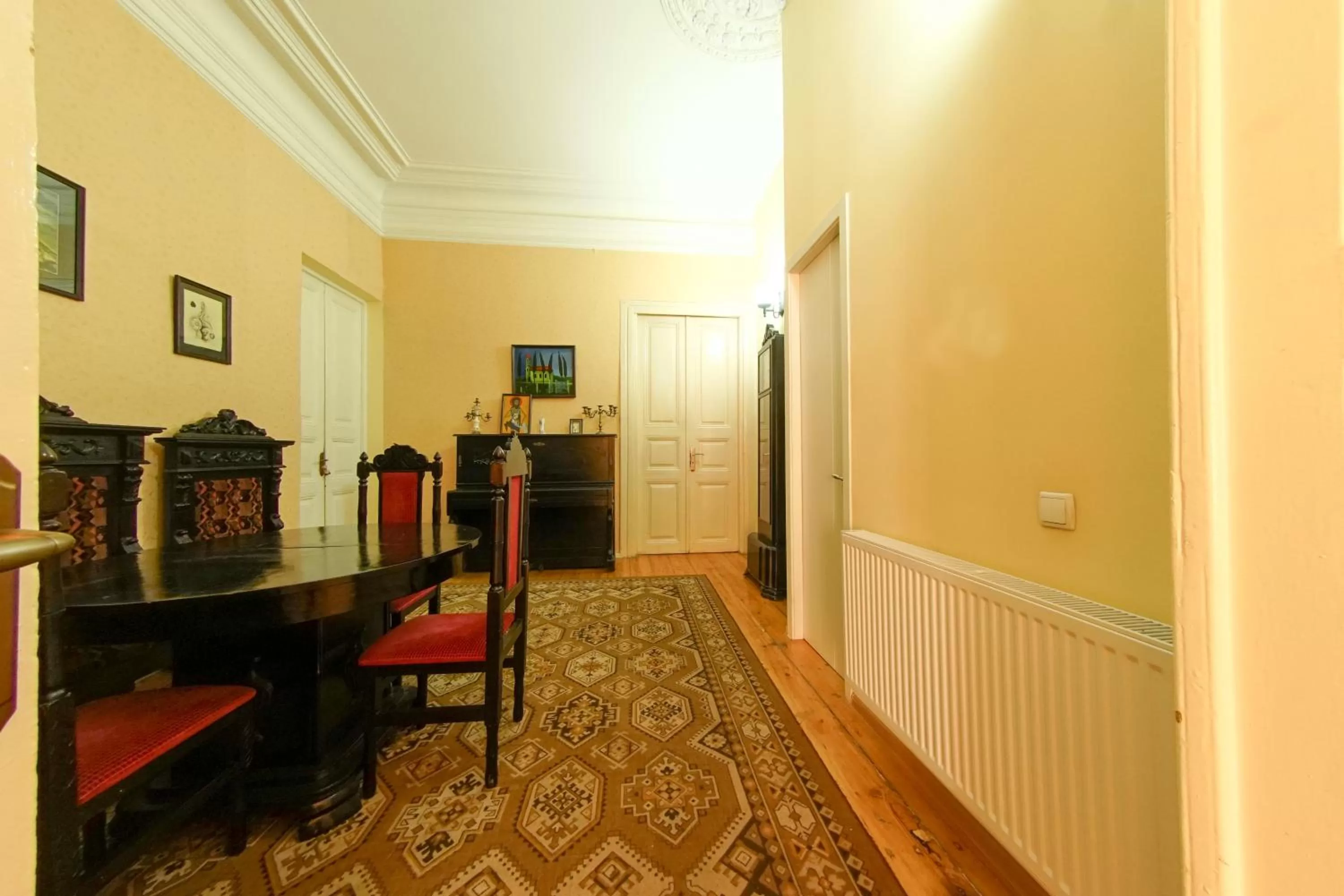 Property building in House 1899