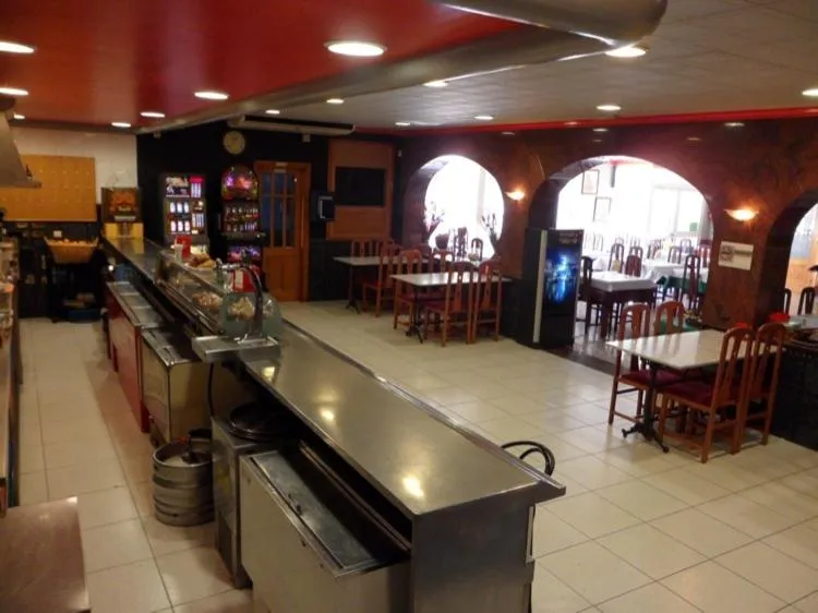 Lounge or bar in Hotel La Bolera