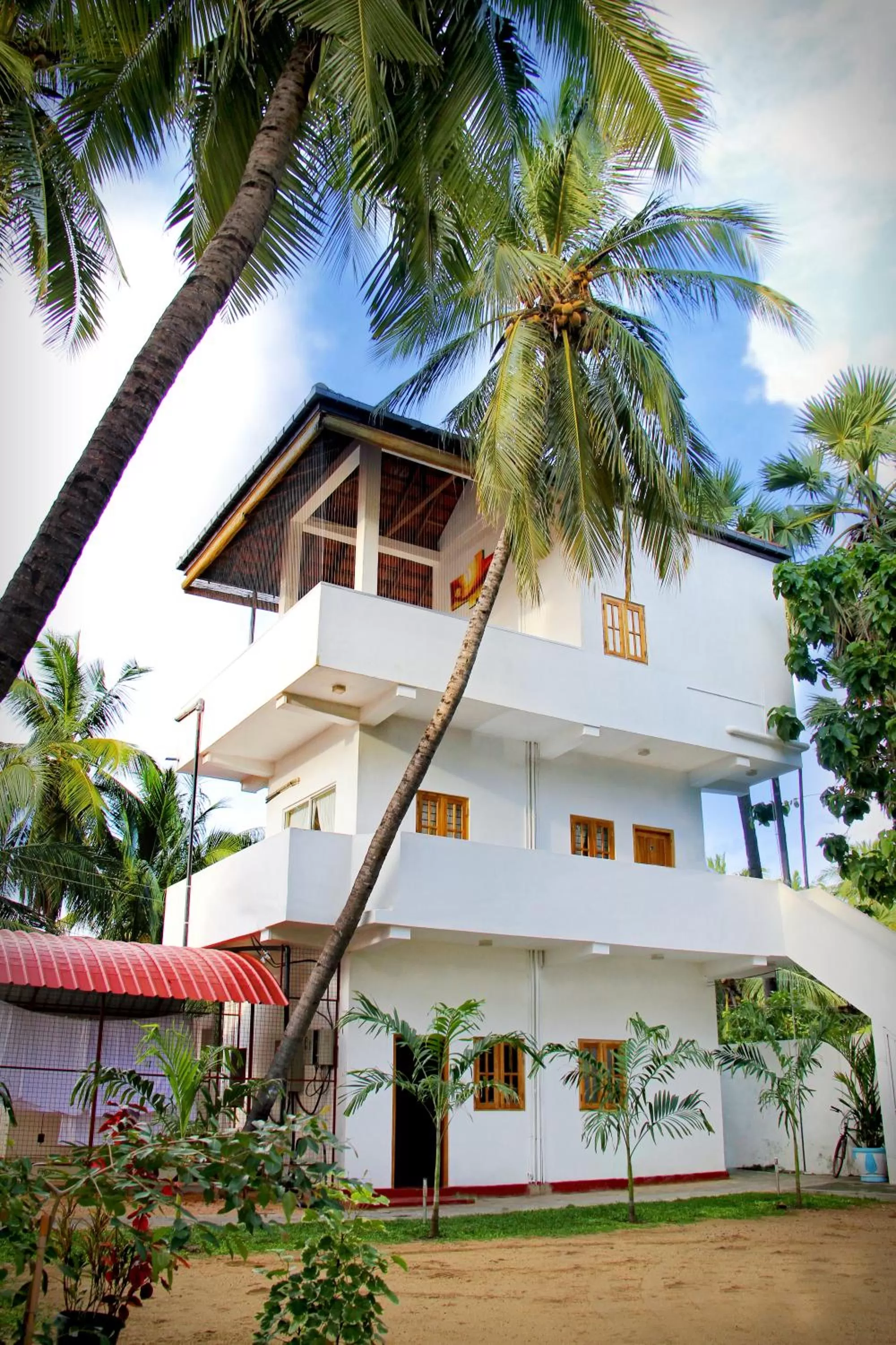 Property building in Bluewater Beach Resort