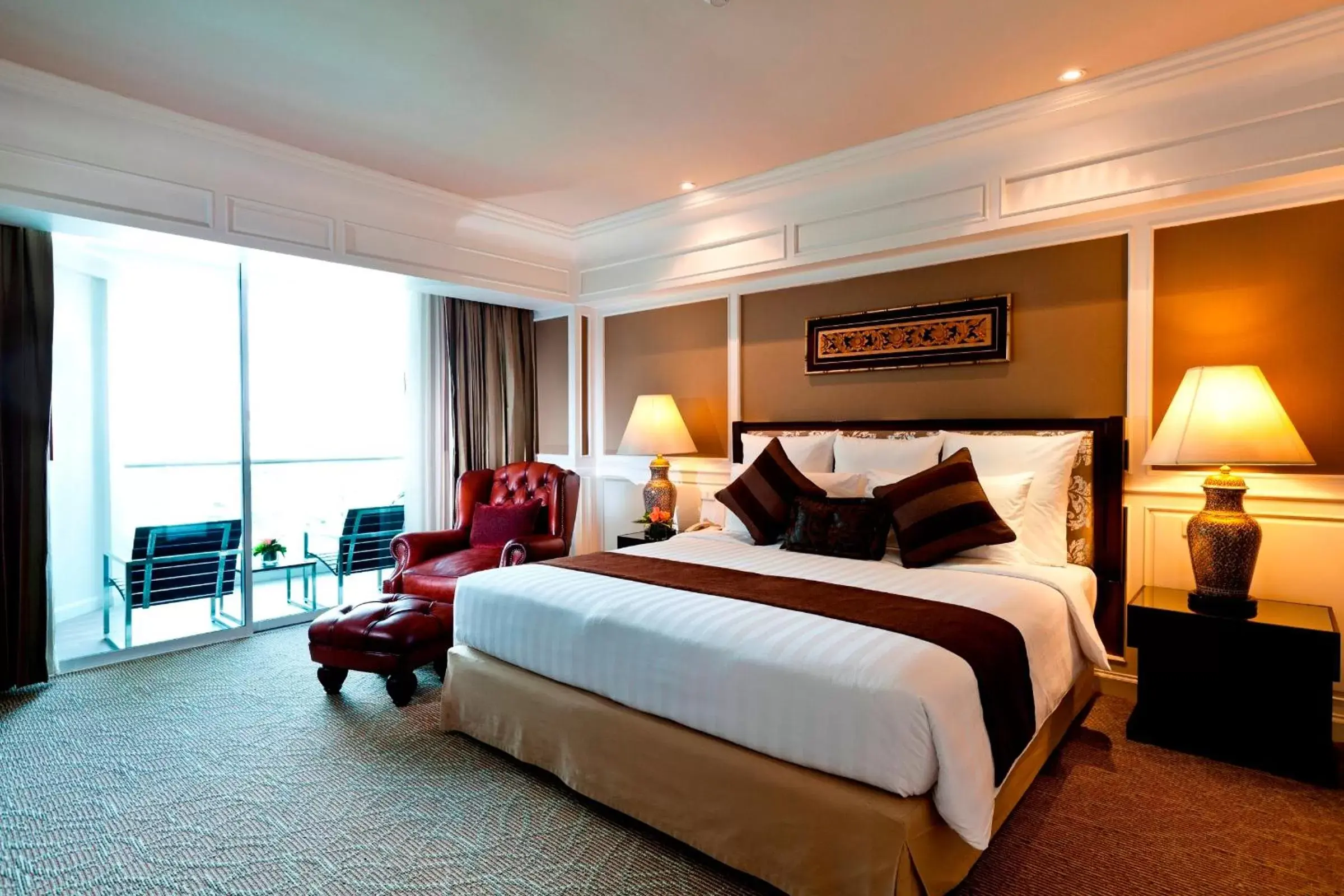 Bedroom in Royal Princess Larn Luang - SHA Extra Plus