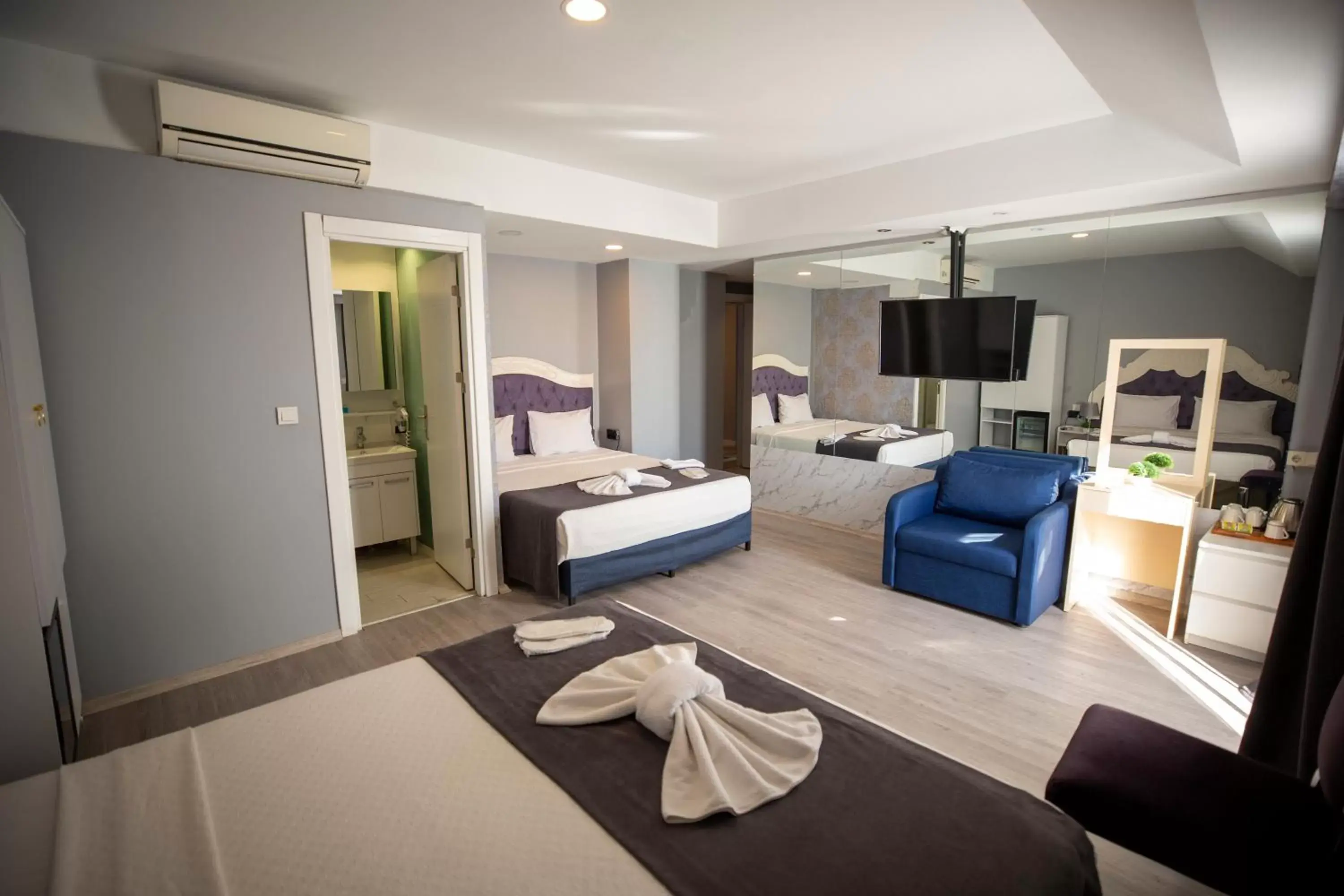 Bed in Albatros Hagia Sophia Hotel