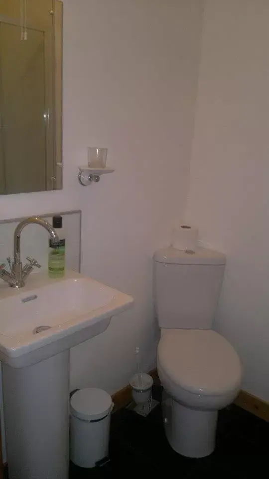 Bathroom in Lathamor