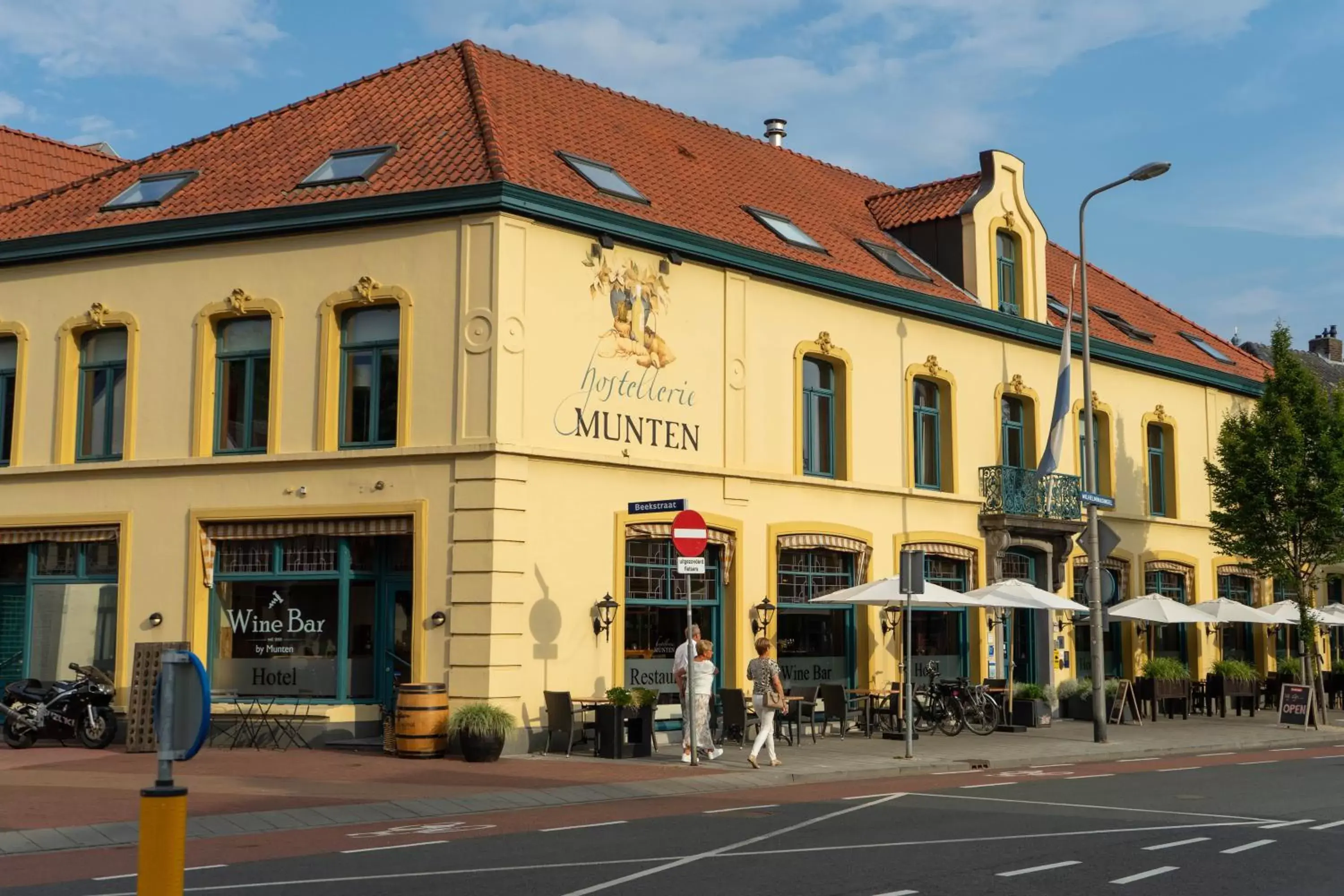 Property building in Hotel Munten