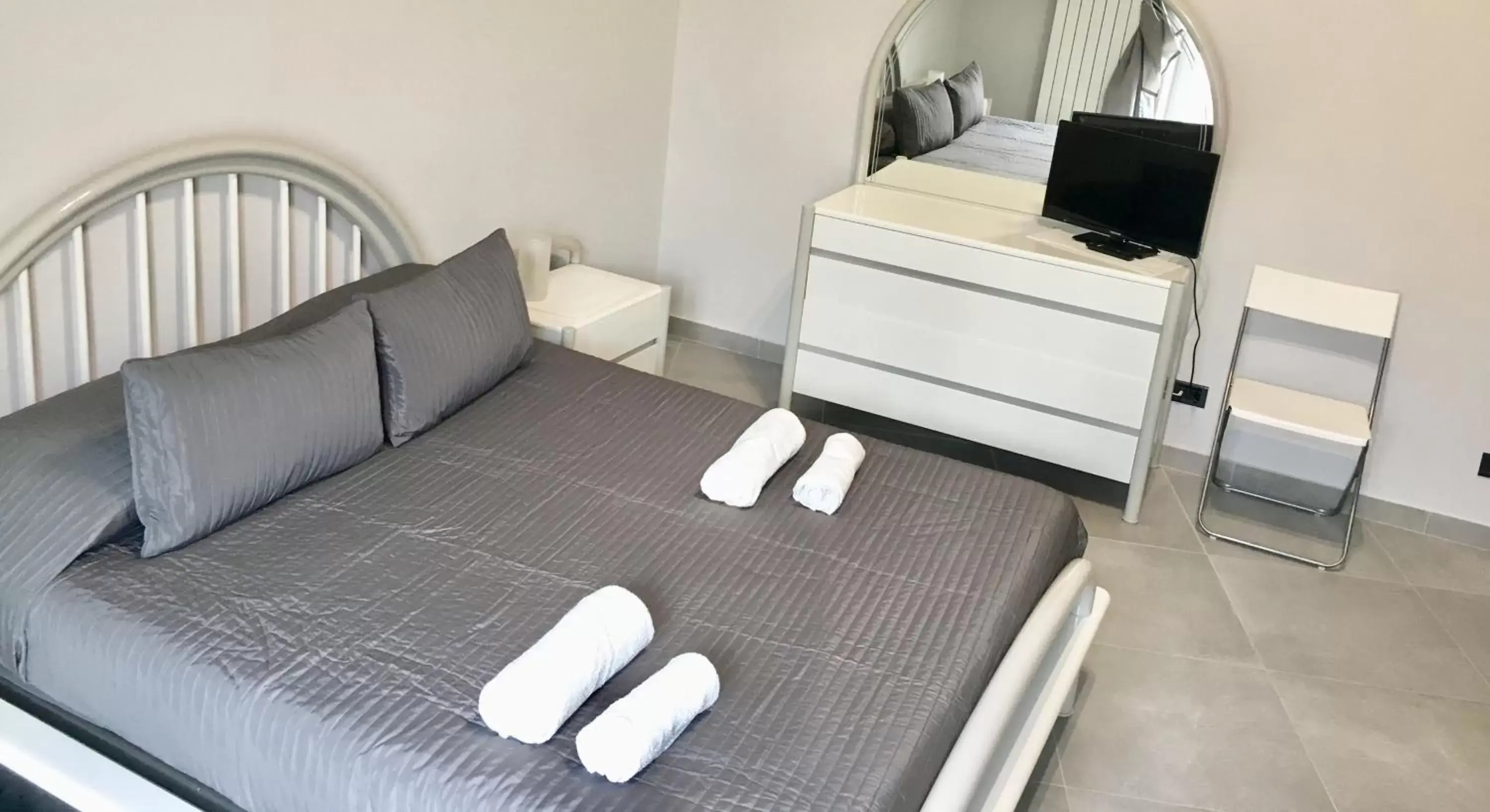 Double Room with Internal View in Enna Inn Centro Double Room with Internal View in Enna Inn Centro