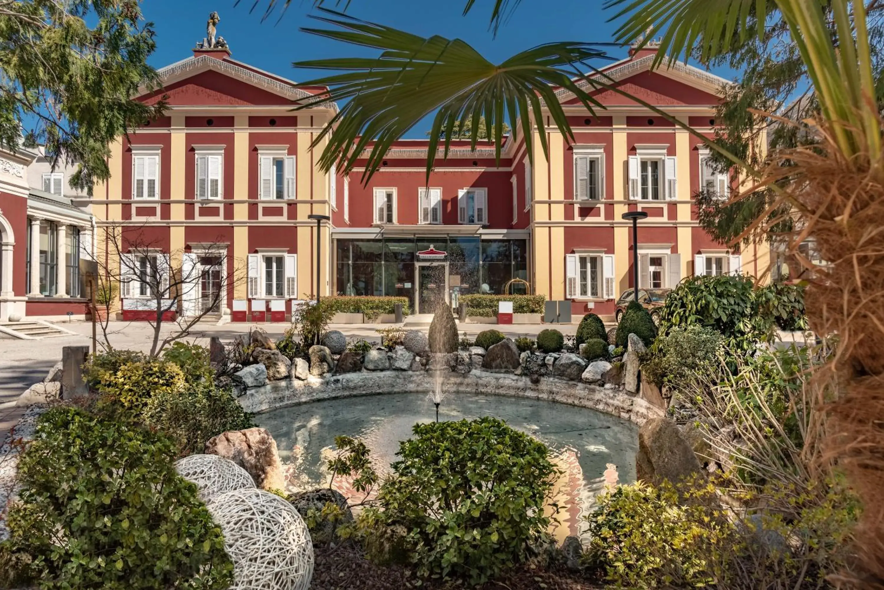 Property Building in Hotel Villa Madruzzo