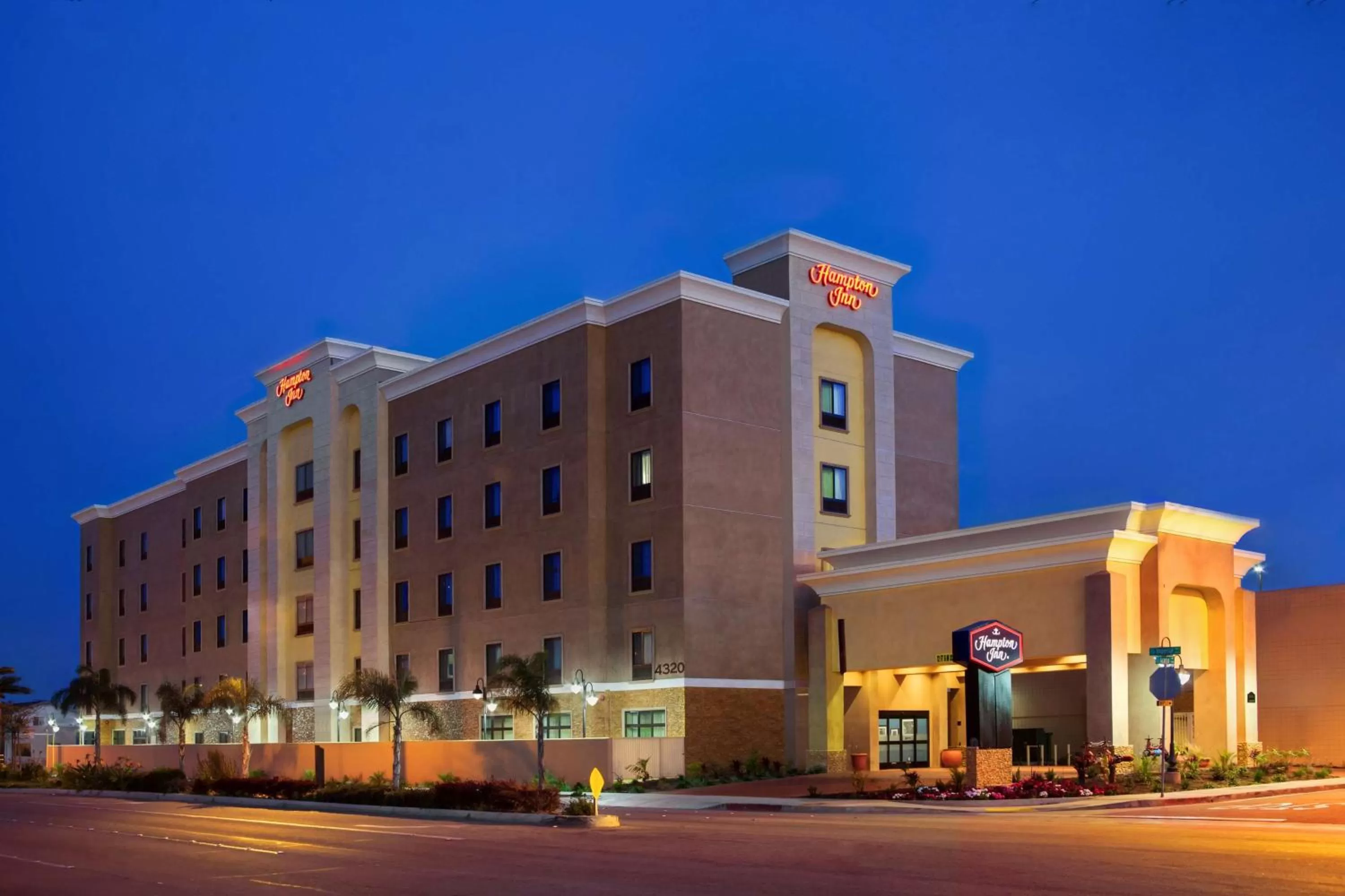 Property building in Hampton Inn Los Angeles Int'l Airport/Hawthorne