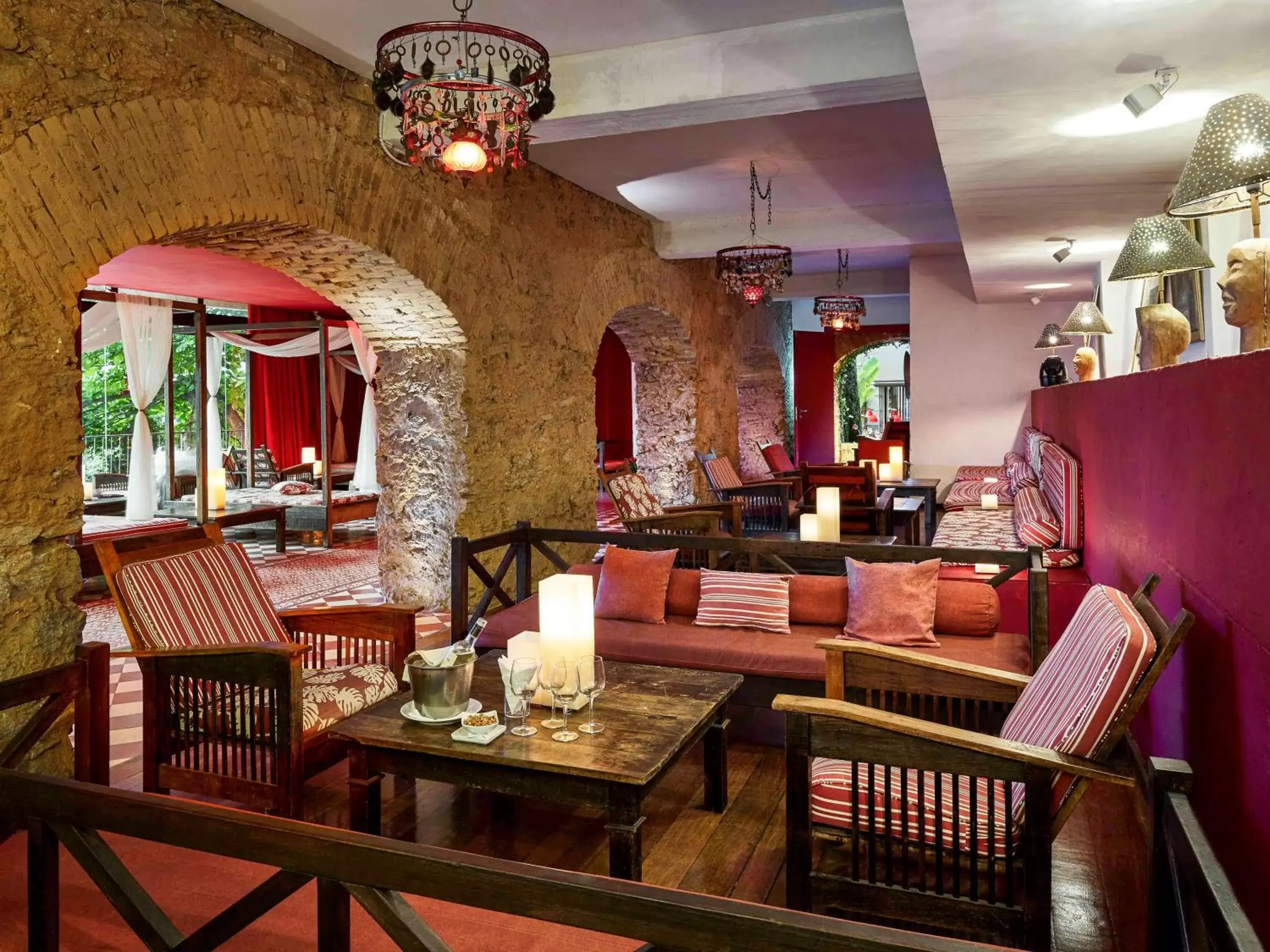 Lounge or bar, Restaurant/Places to Eat in Santa Teresa Hotel RJ - MGallery