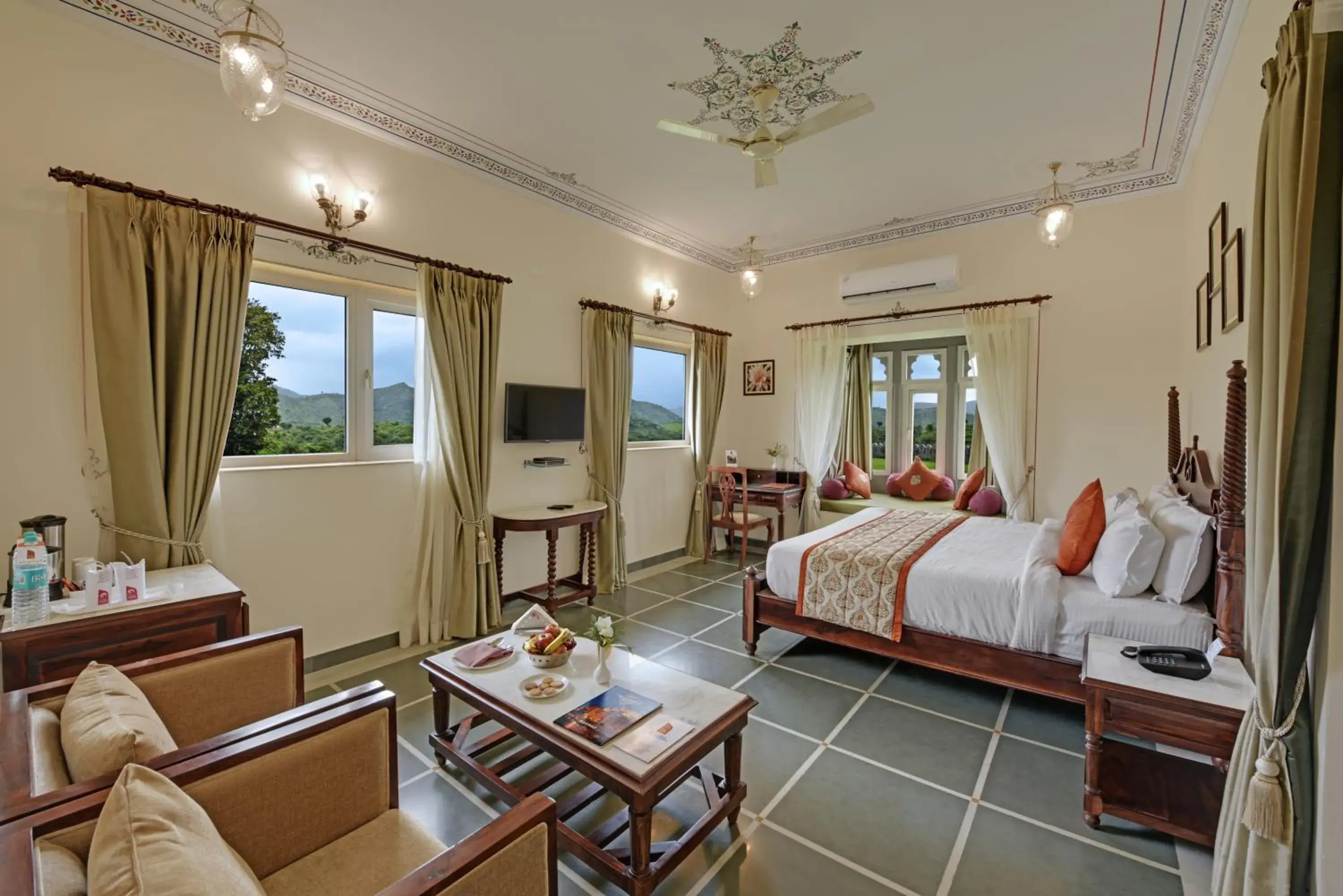Photo of the whole room, Bed in The Amargarh Photo of the whole room, Bed in The Amargarh
