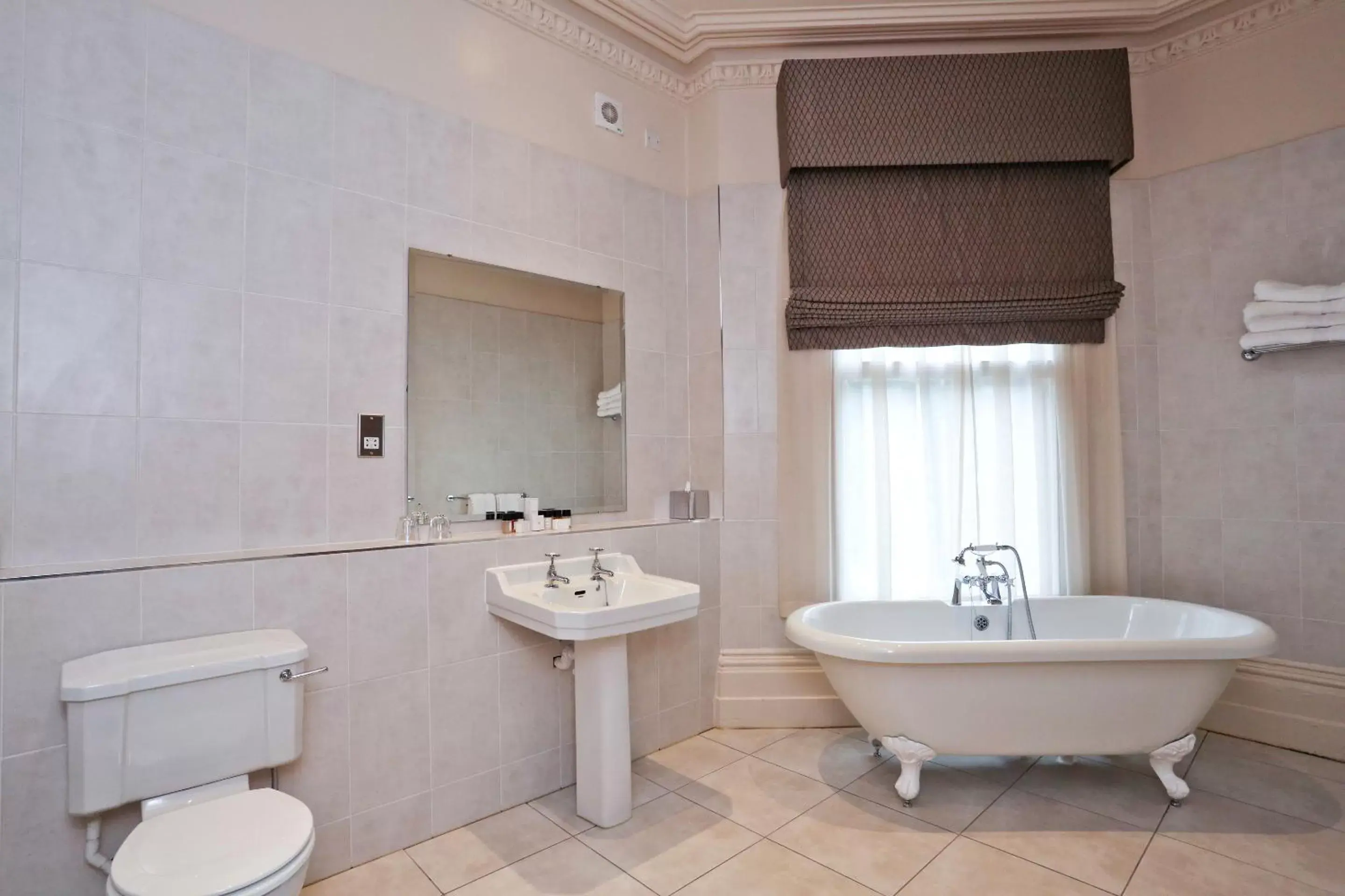 Bathroom in Belmont Hotel Leicester