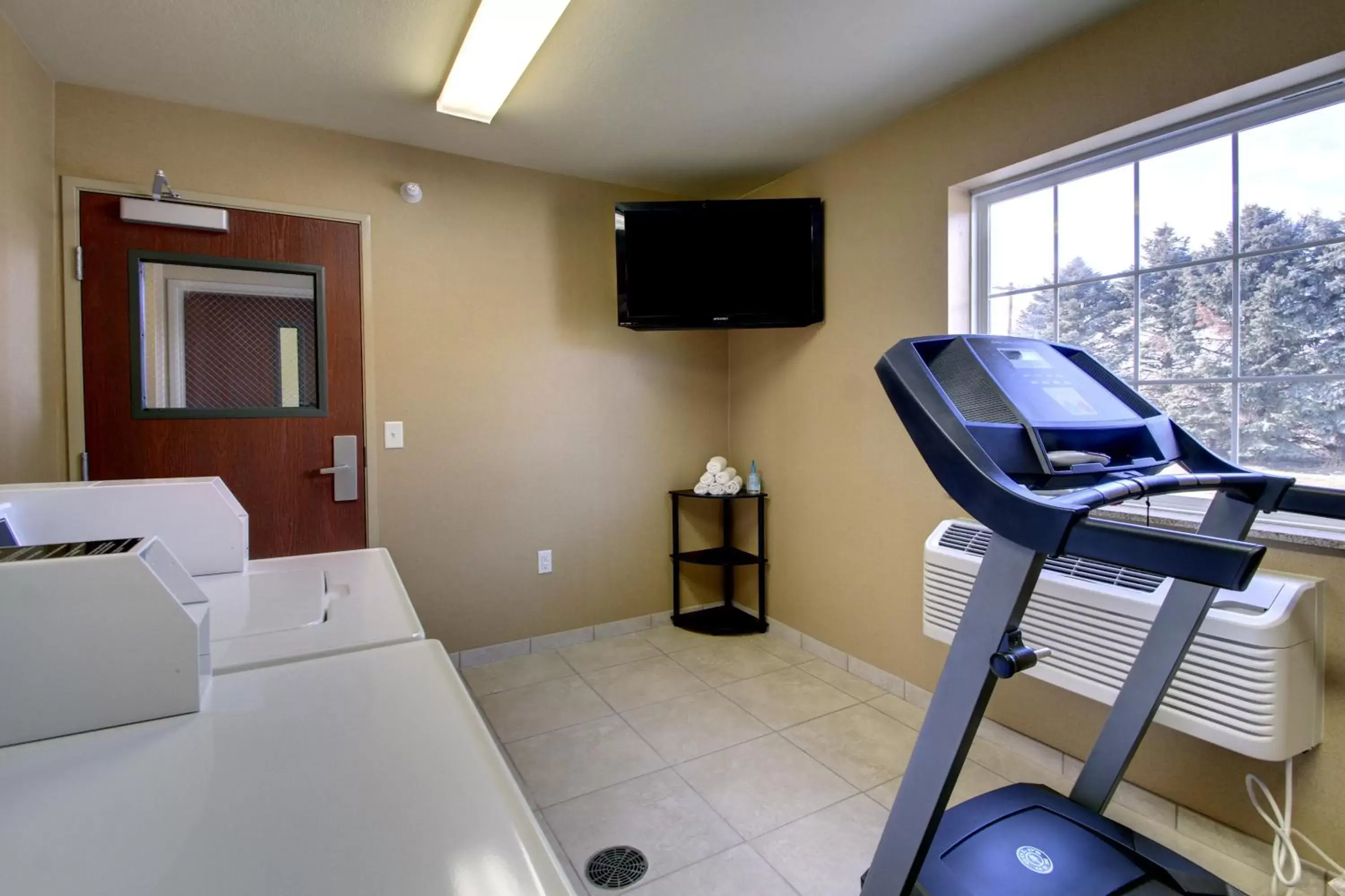 Fitness centre/facilities in Cobblestone Inn & Suites - Hartington