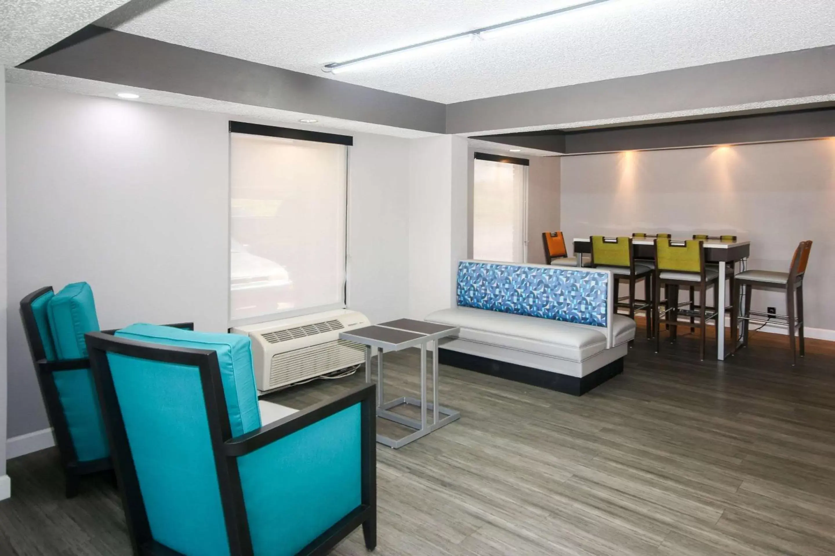 Lobby or reception, Bed in Quality Inn Clinton - Laurens I-26 Lobby or reception, Bed in Quality Inn Clinton - Laurens I-26