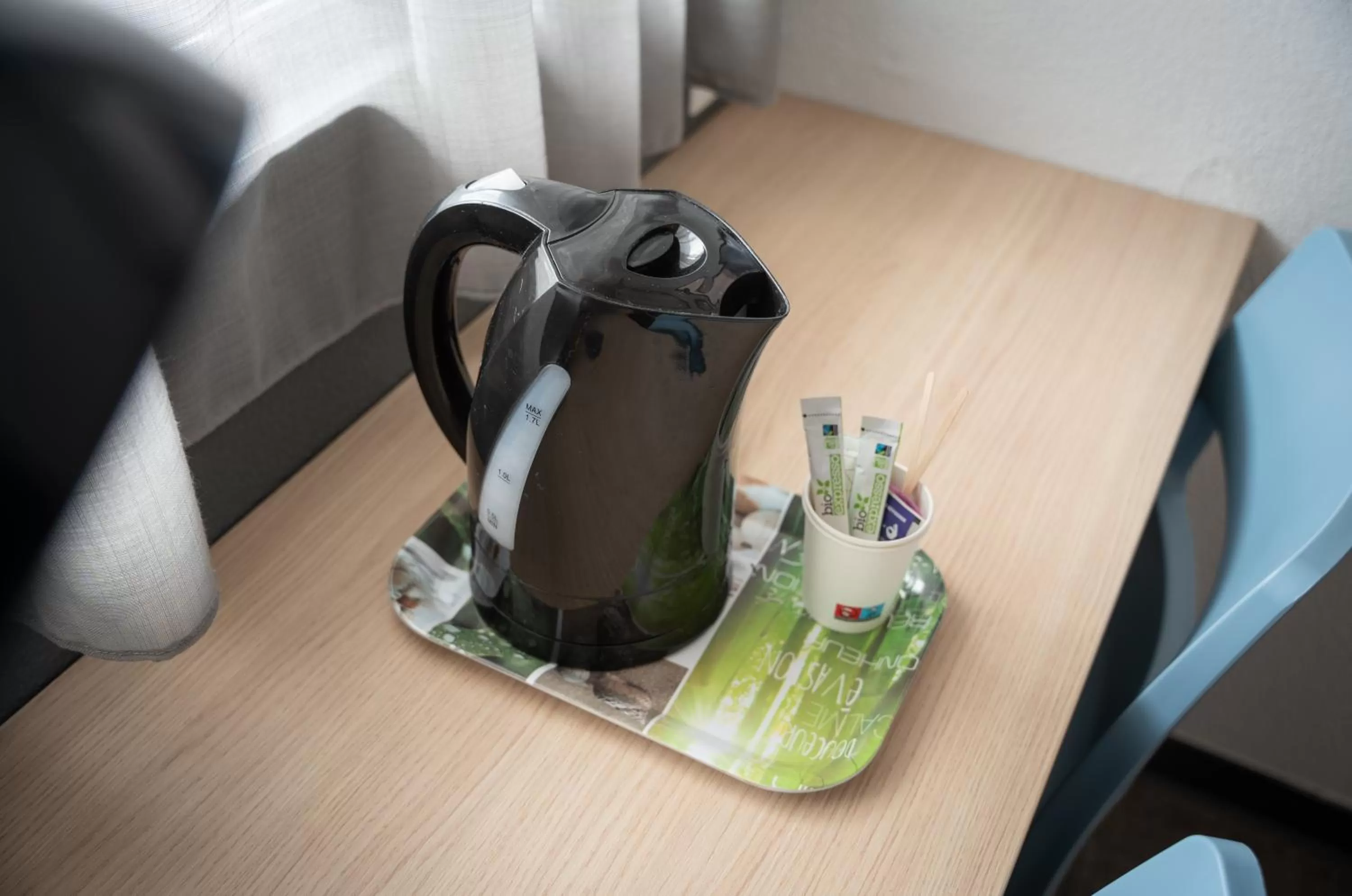 Coffee/tea facilities in Hotel Inn Design La Rochelle
