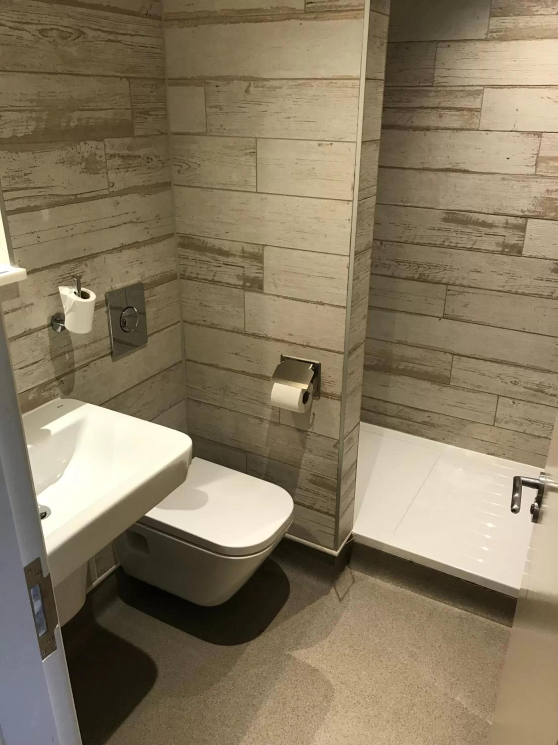 Bathroom in Pilgrims Progress Wetherspoon