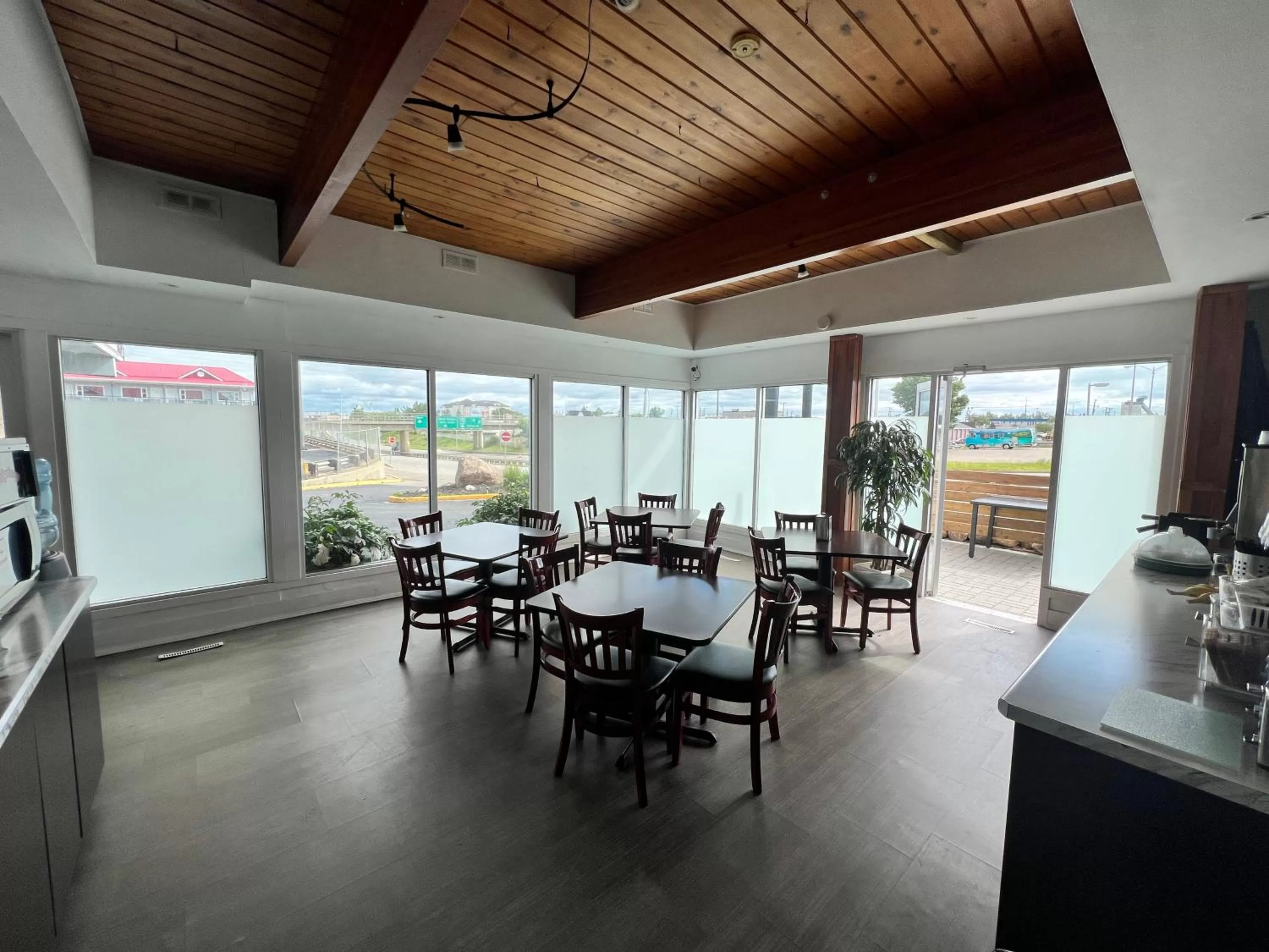 Breakfast in Thriftlodge Saskatoon