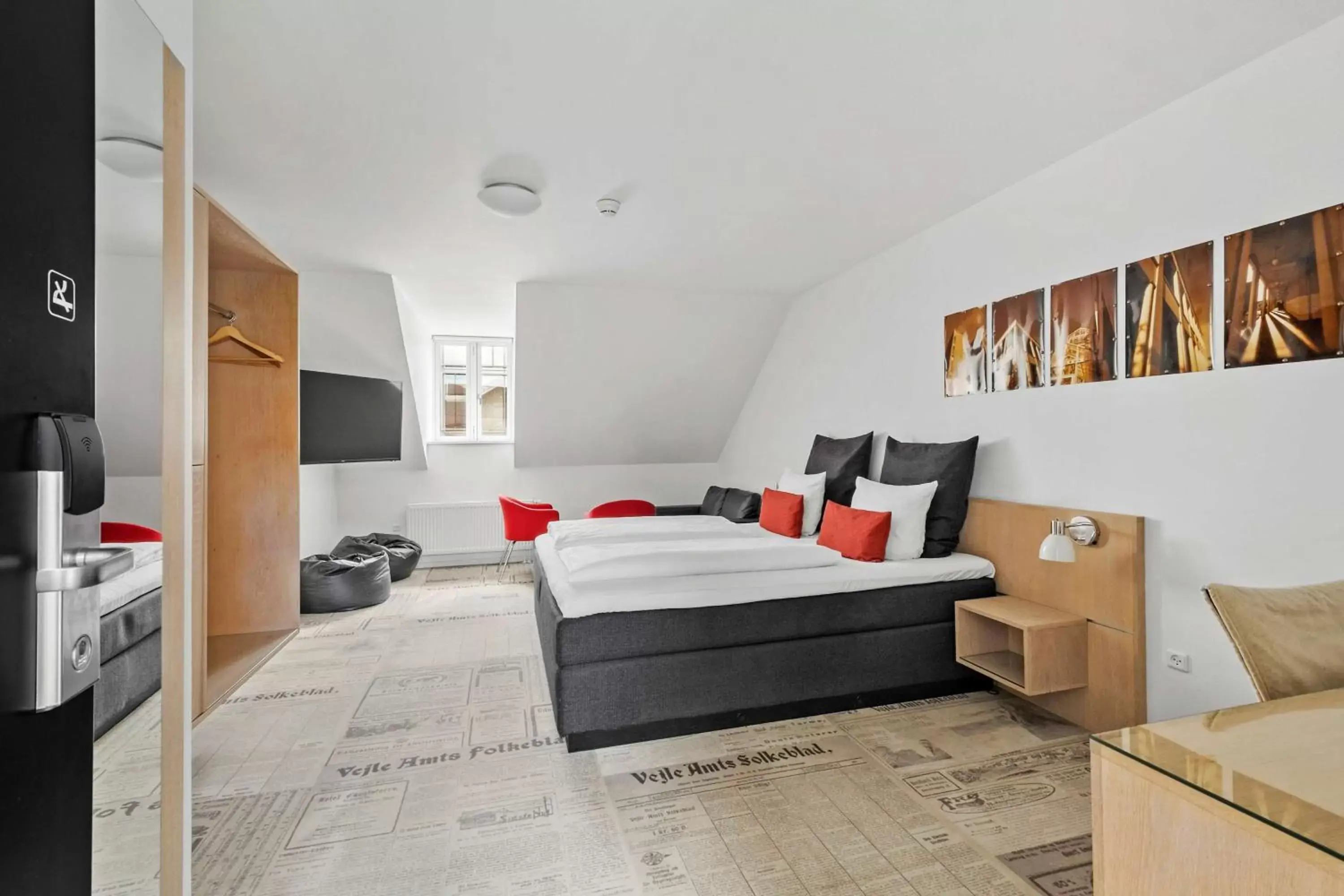 Photo of the whole room, Bed in Best Western ToRVEhallerne Photo of the whole room, Bed in Best Western ToRVEhallerne