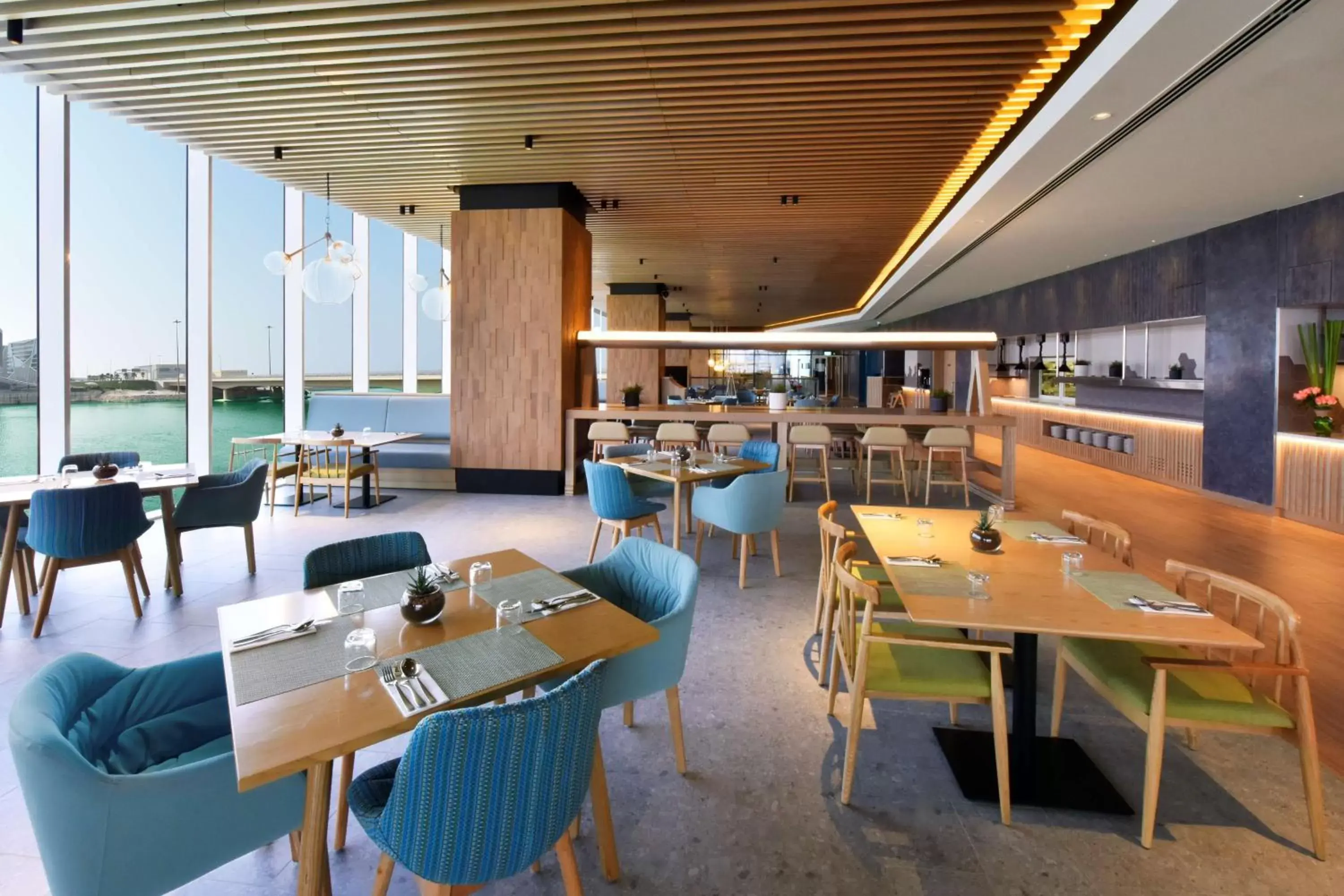 Restaurant/Places to Eat in Hilton Garden Inn Bahrain Bay