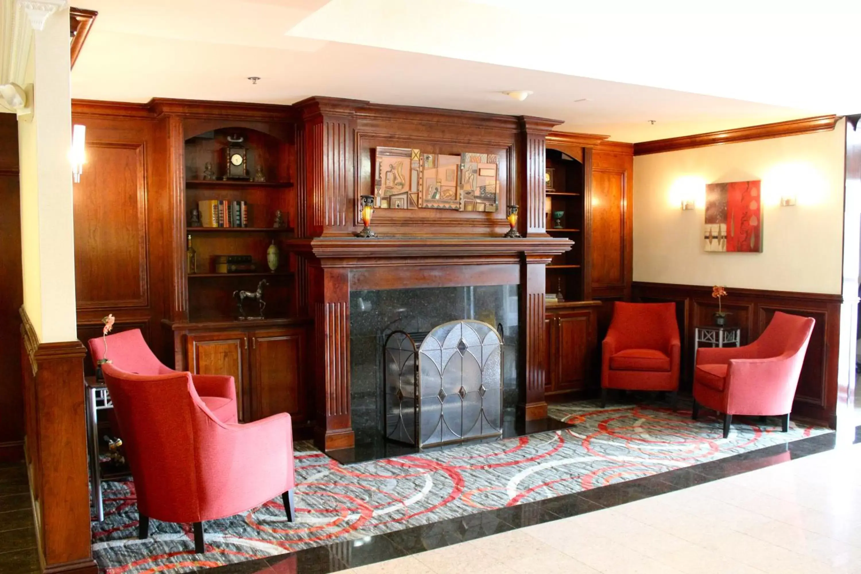 Property building in Holiday Inn Express Hotel & Suites Waterford by IHG Property building in Holiday Inn Express Hotel & Suites Waterford by IHG