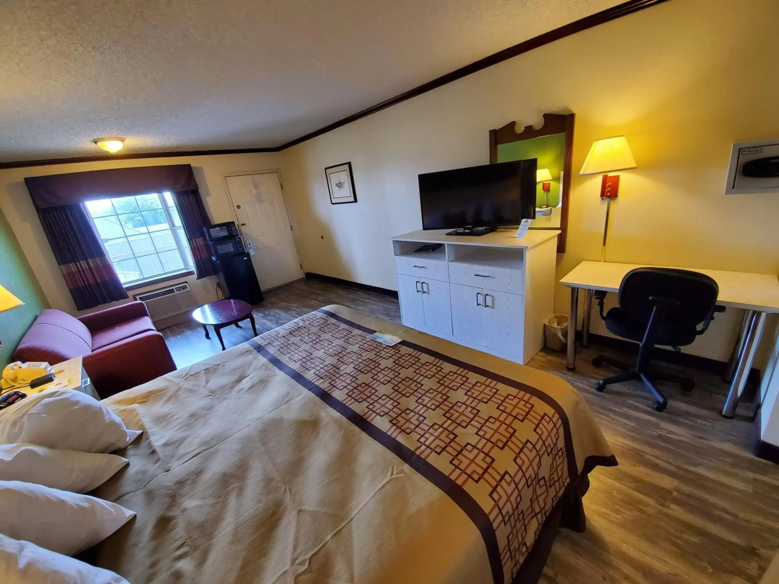 Bed in Days Inn by Wyndham Monett Bed in Days Inn by Wyndham Monett