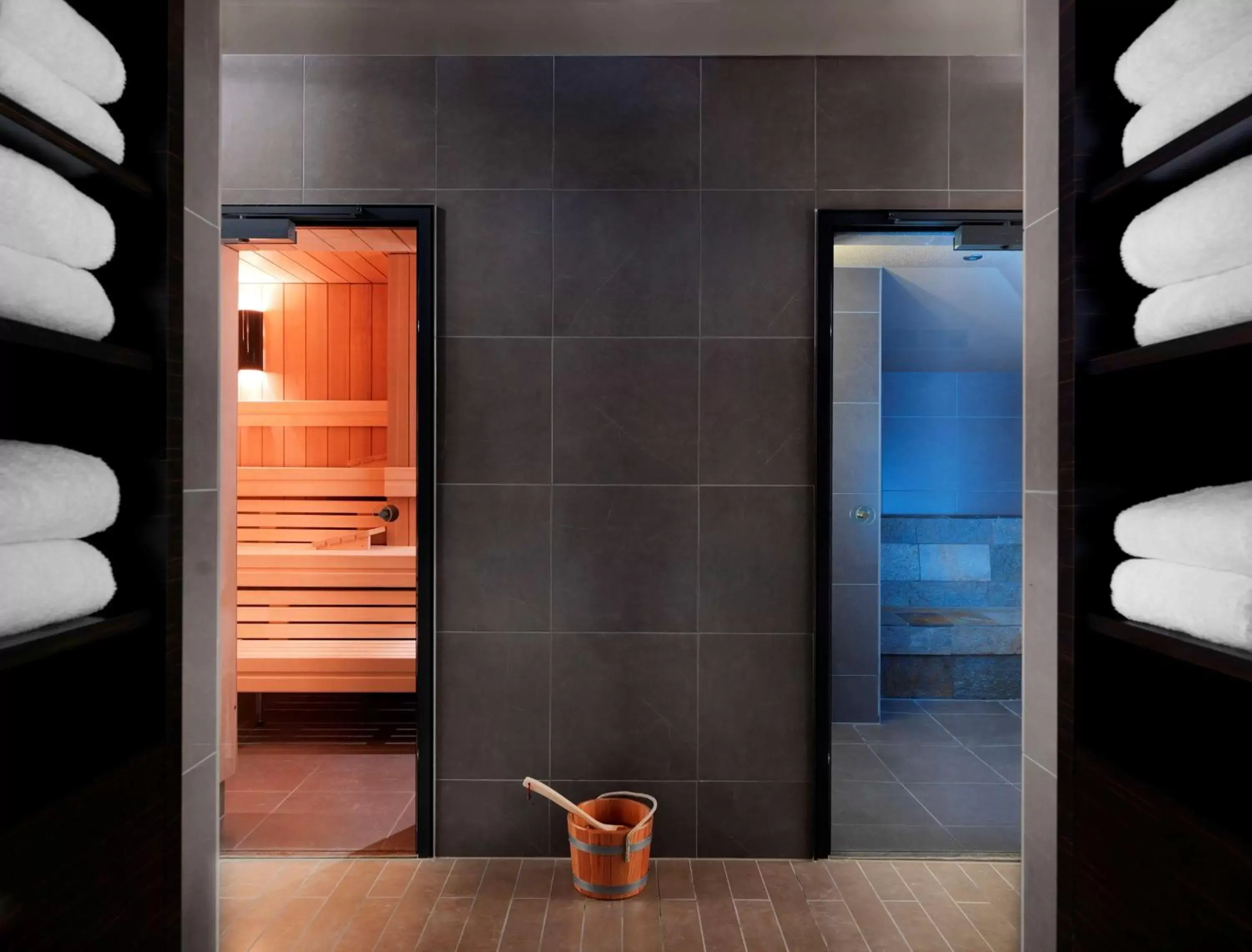 Sauna, Bathroom in Hyatt Regency Dusseldorf