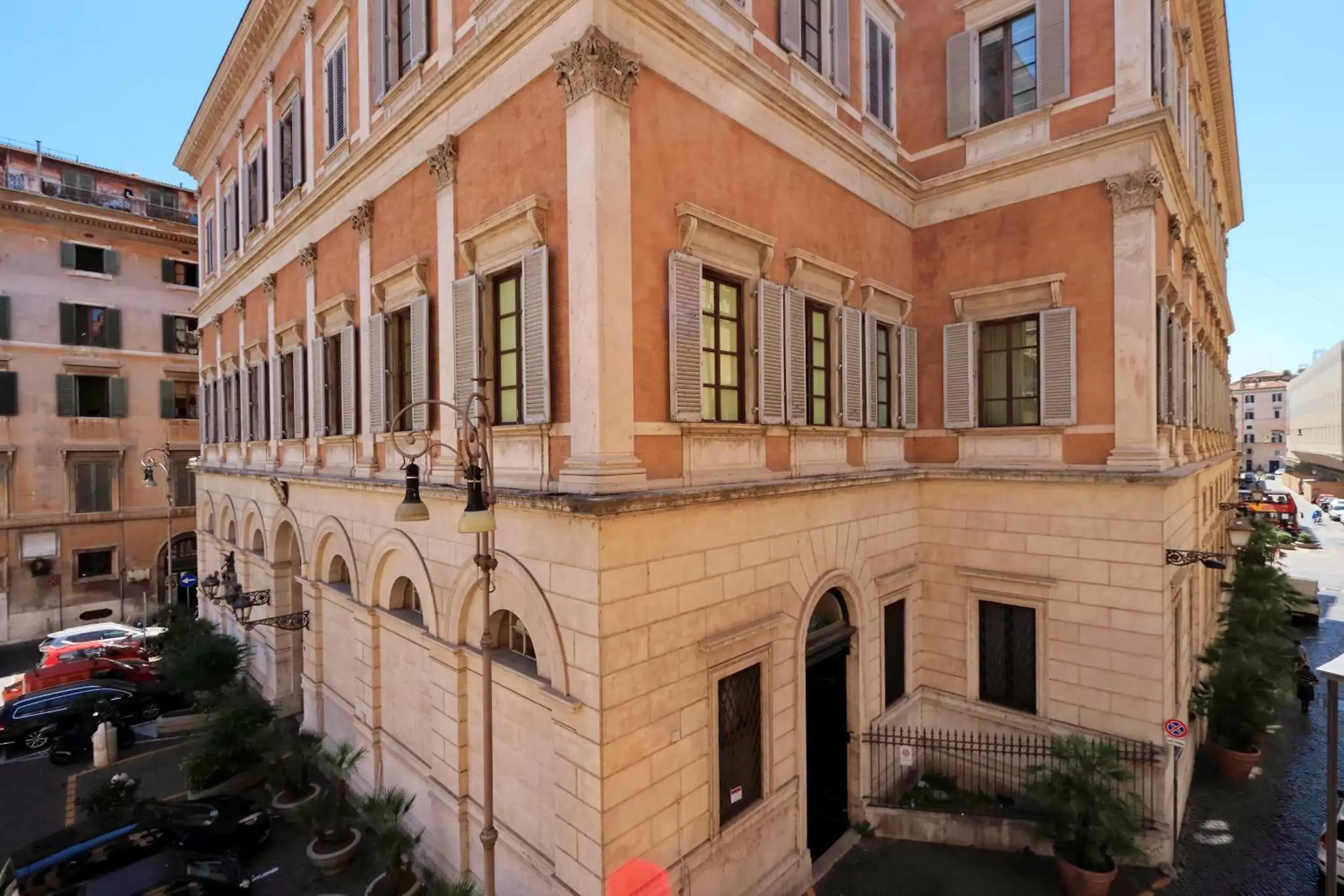 Bird's eye view, Property Building in Piazza Venezia Grand Suite