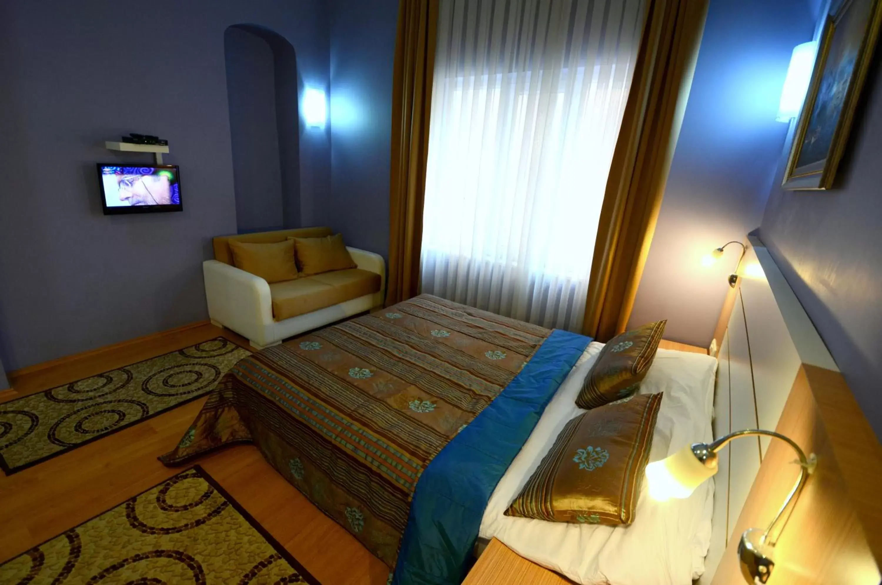 Triple Room in Khalkedon Hotel Istanbul