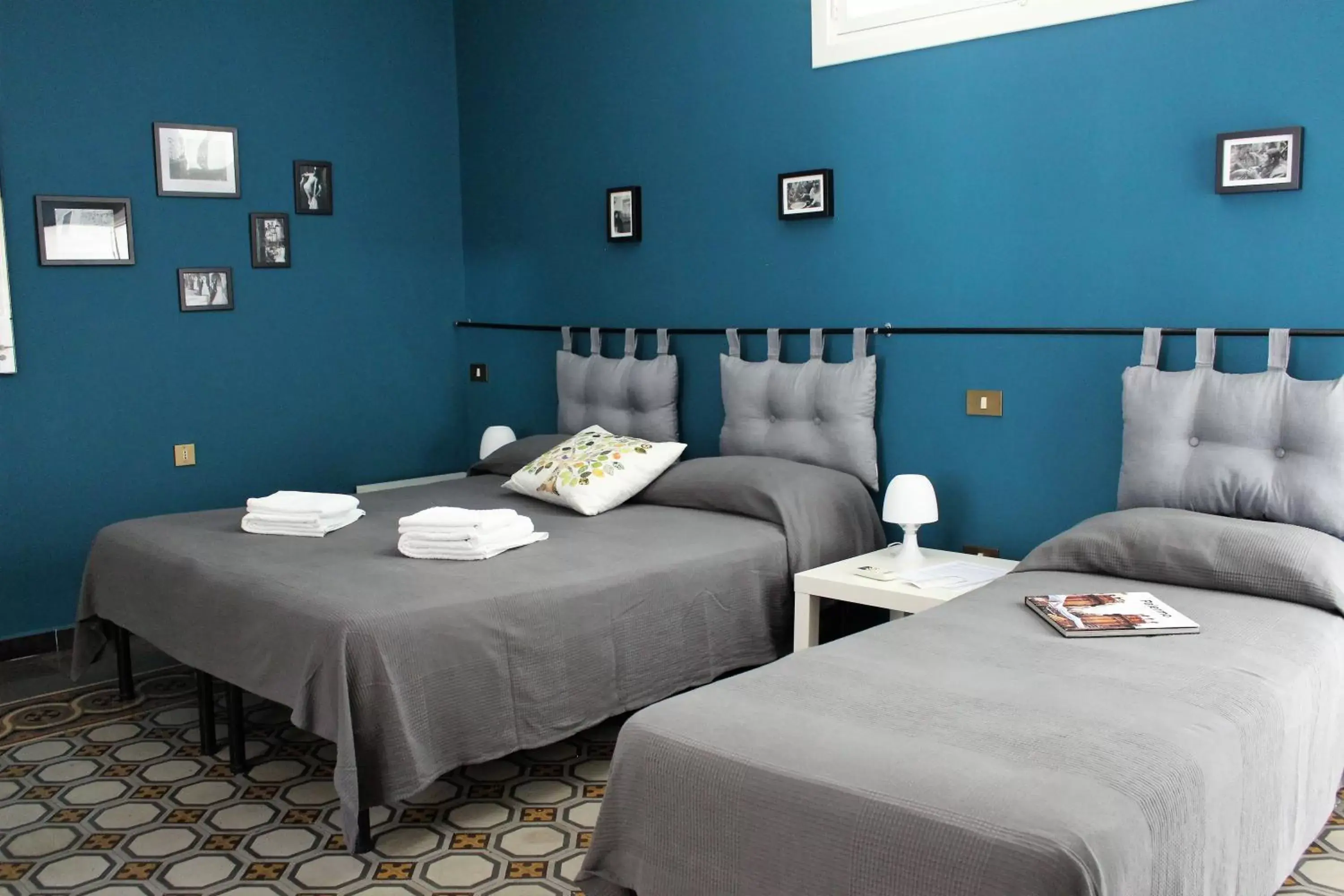 Photo of the whole room, Bed in La Via delle Biciclette