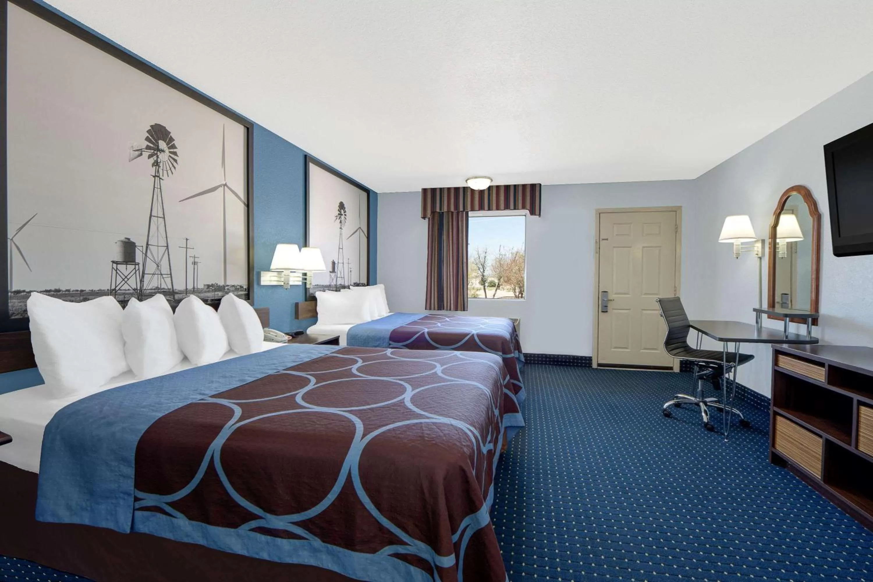 Photo of the whole room, Bed in Super 8 by Wyndham Dumas TX