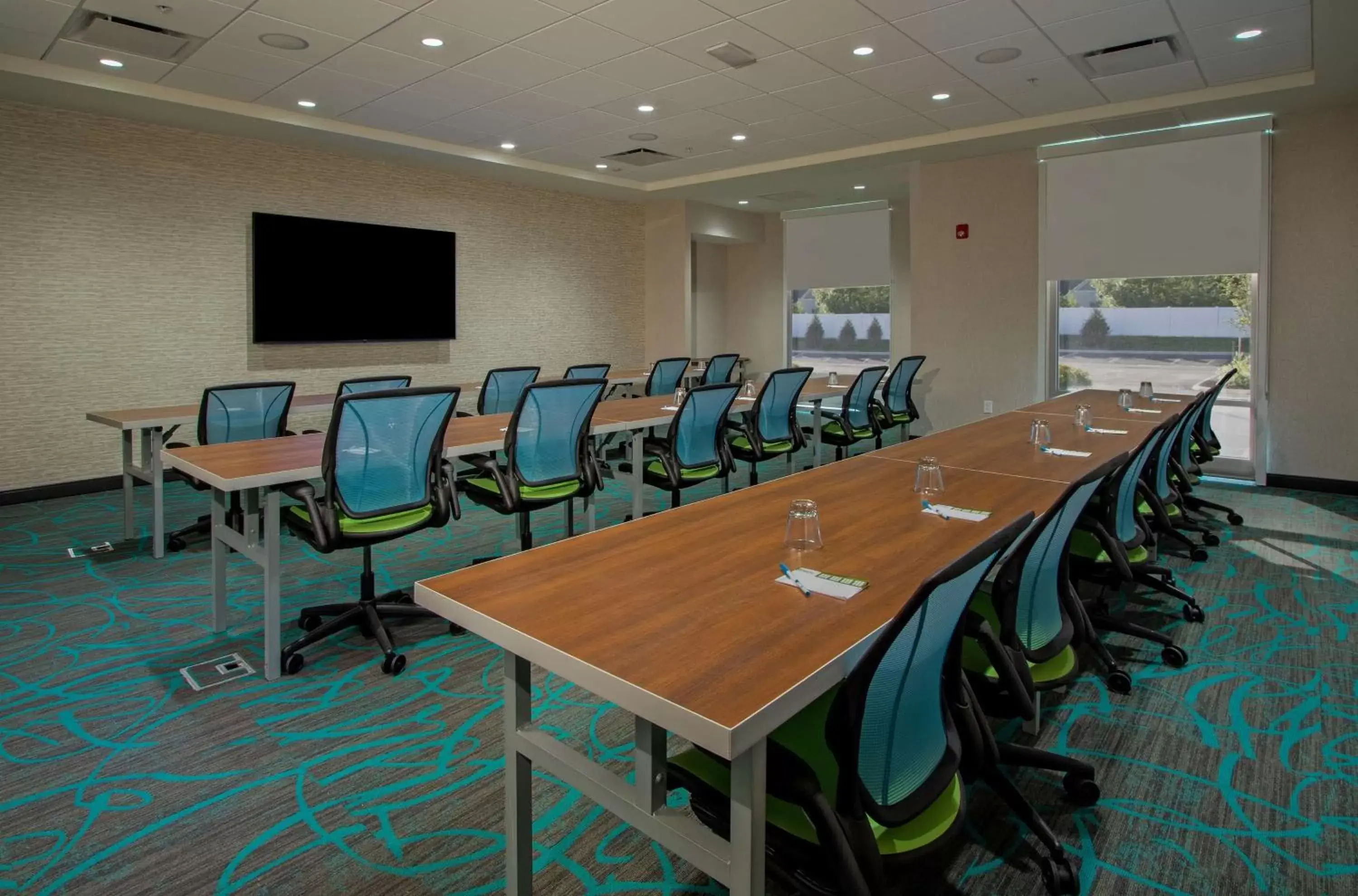 Meeting/conference room in Home2 Suites By Hilton Grove City Columbus