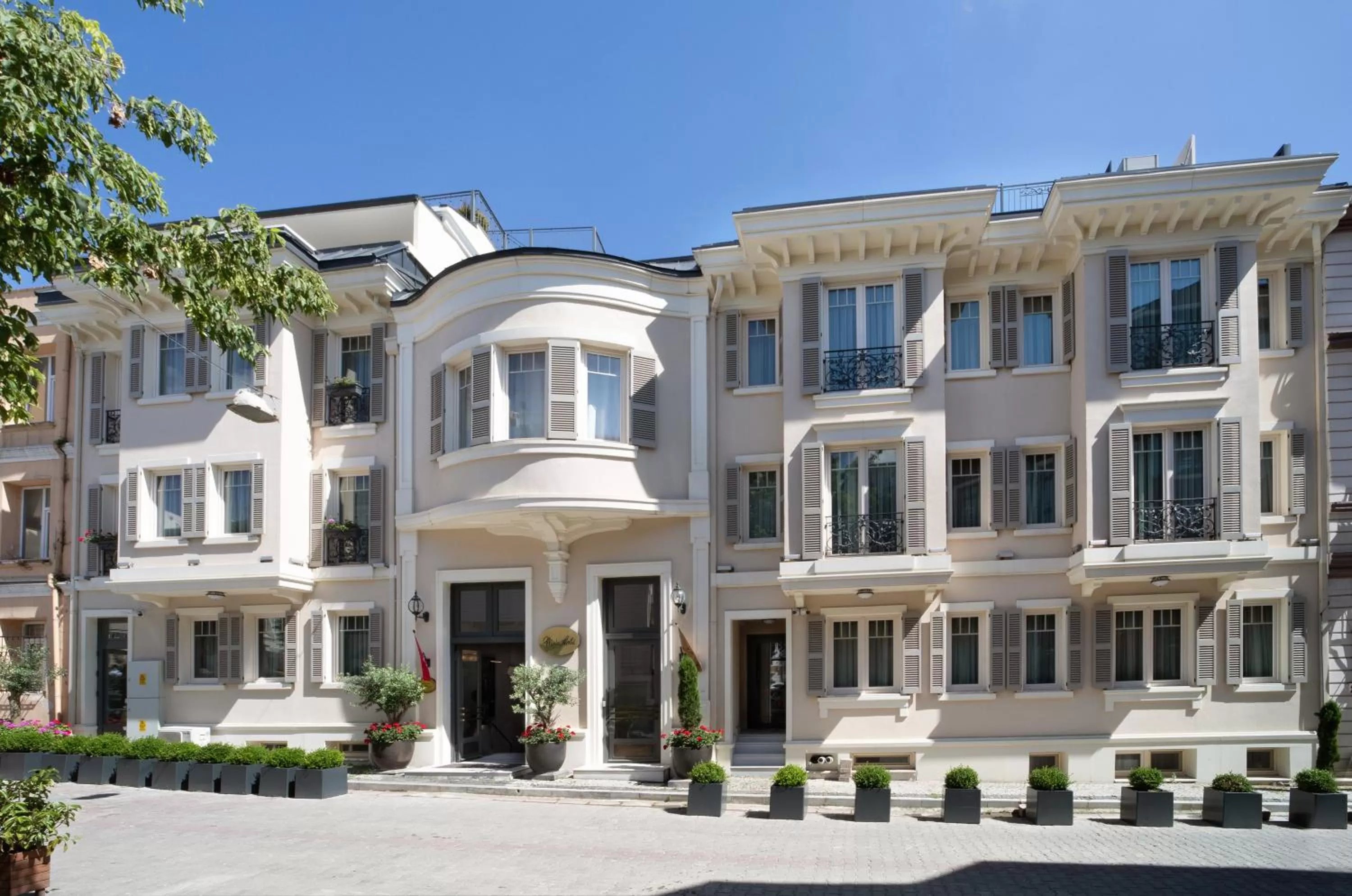 Property building in Mula Hotel