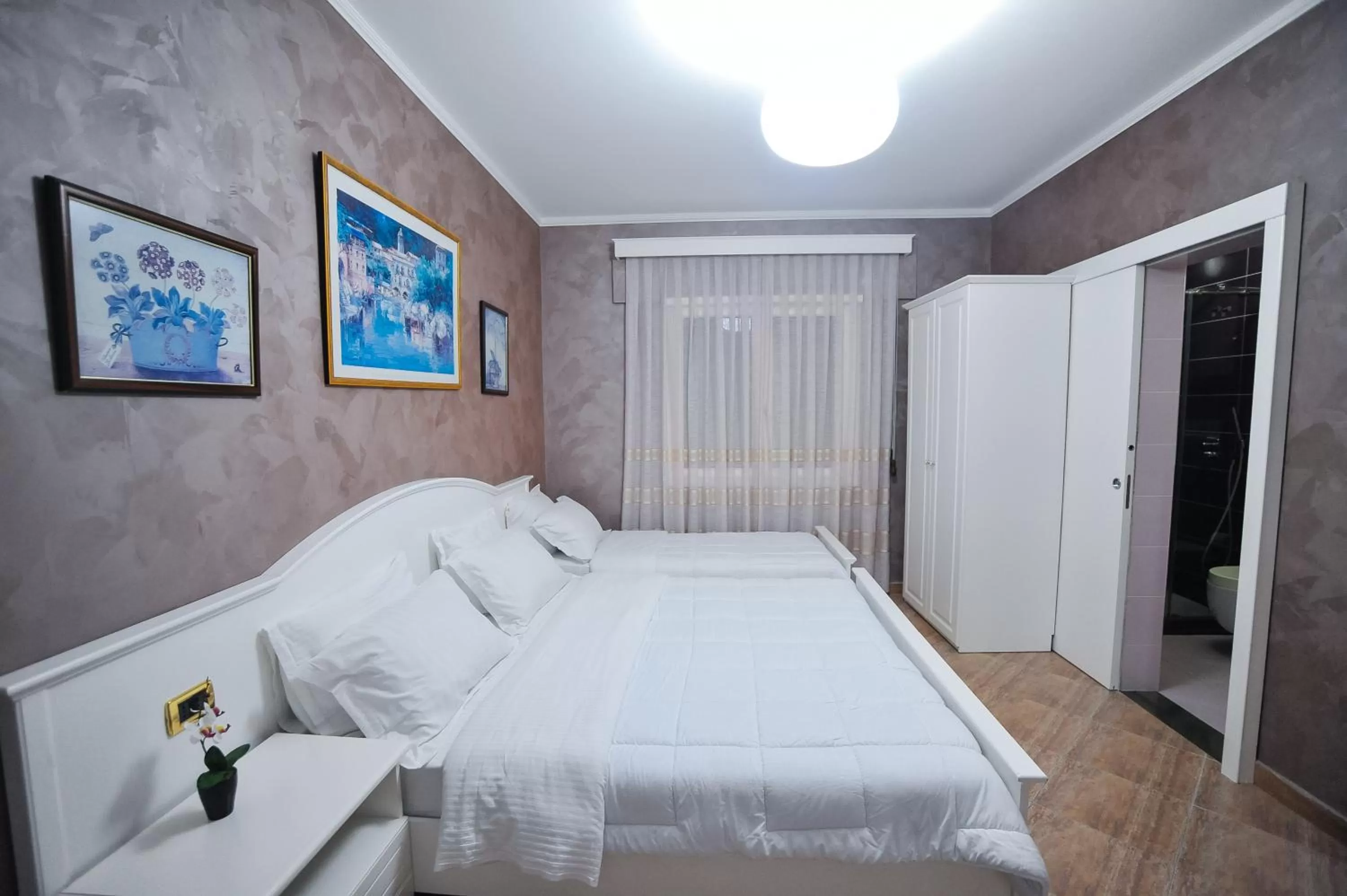 Bedroom, Bed in Iliria Internacional Hotel