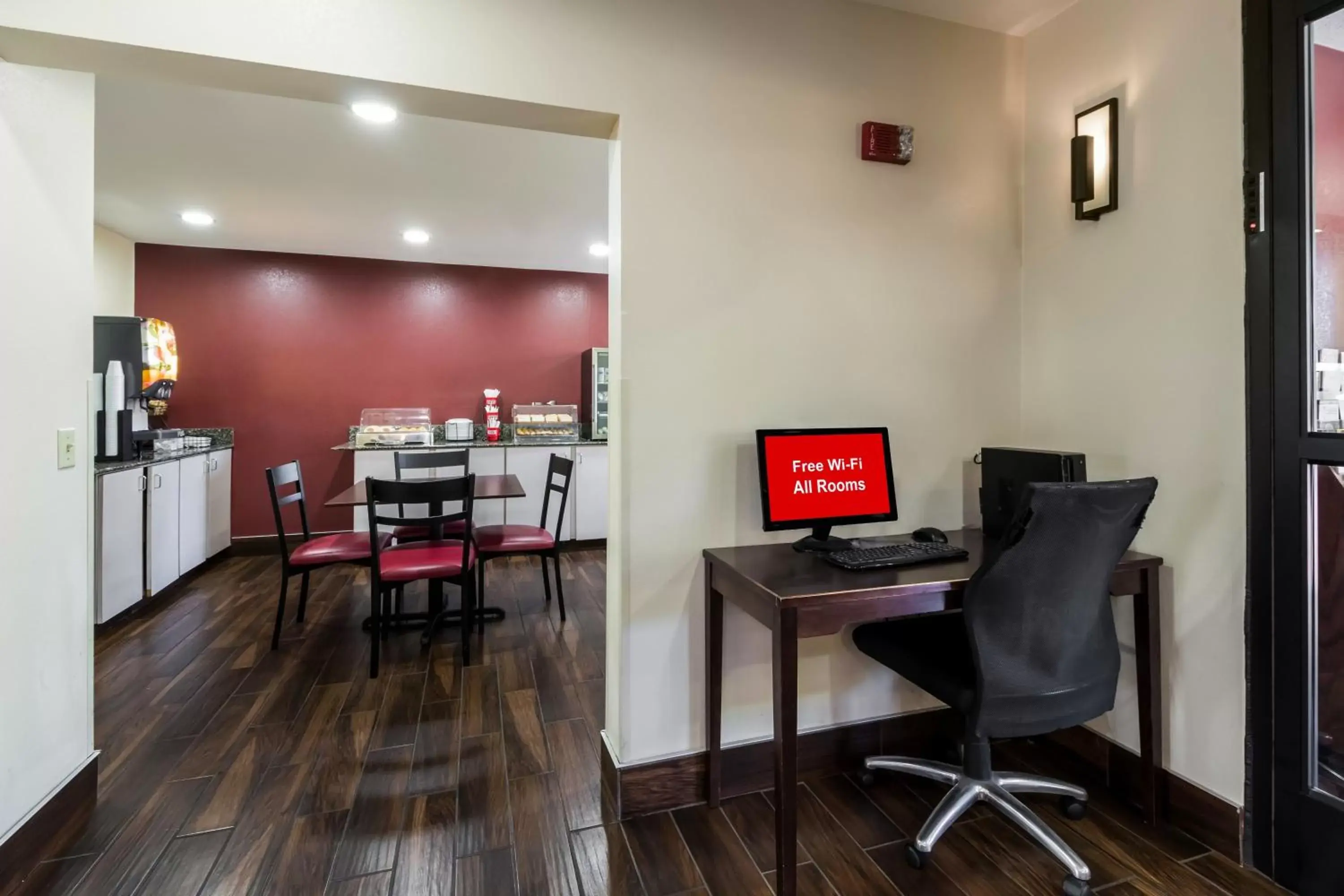 Business facilities in Red Roof Inn Murfreesboro