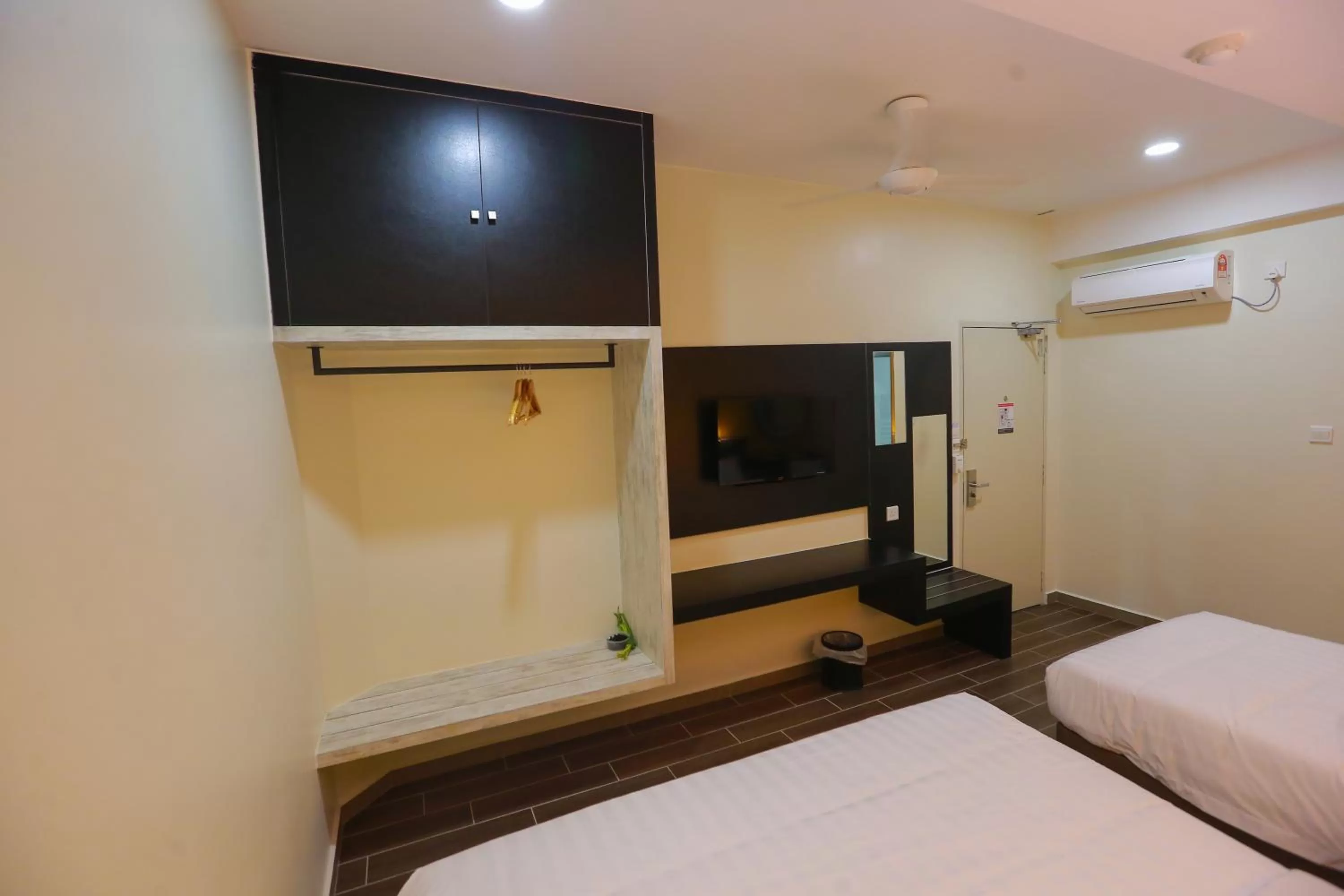 Bed in Pantai Regal Hotel