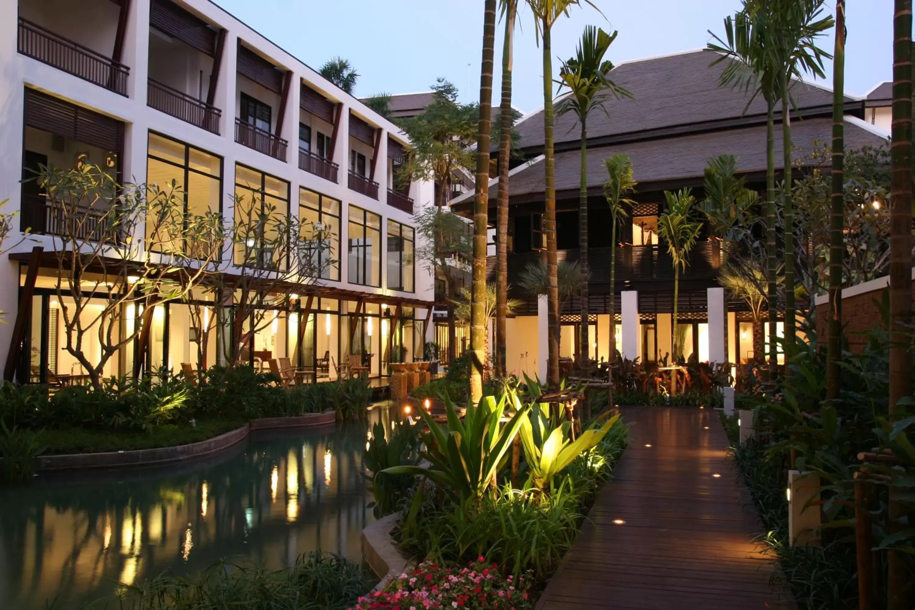 Lobby or reception, Garden in Rarin Jinda Wellness Spa Resort