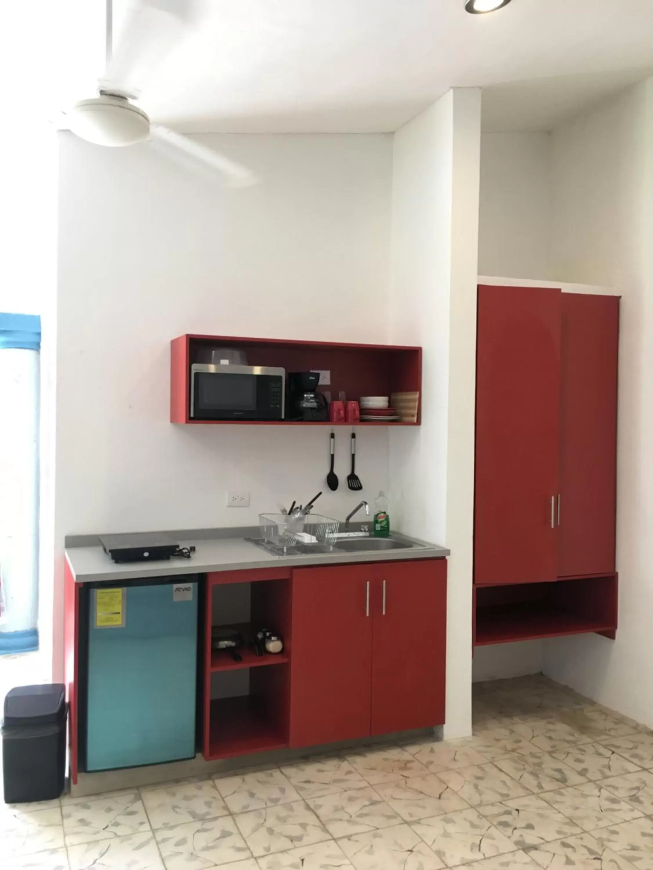 Kitchen/Kitchenette in Suites del Sureste - Mérida