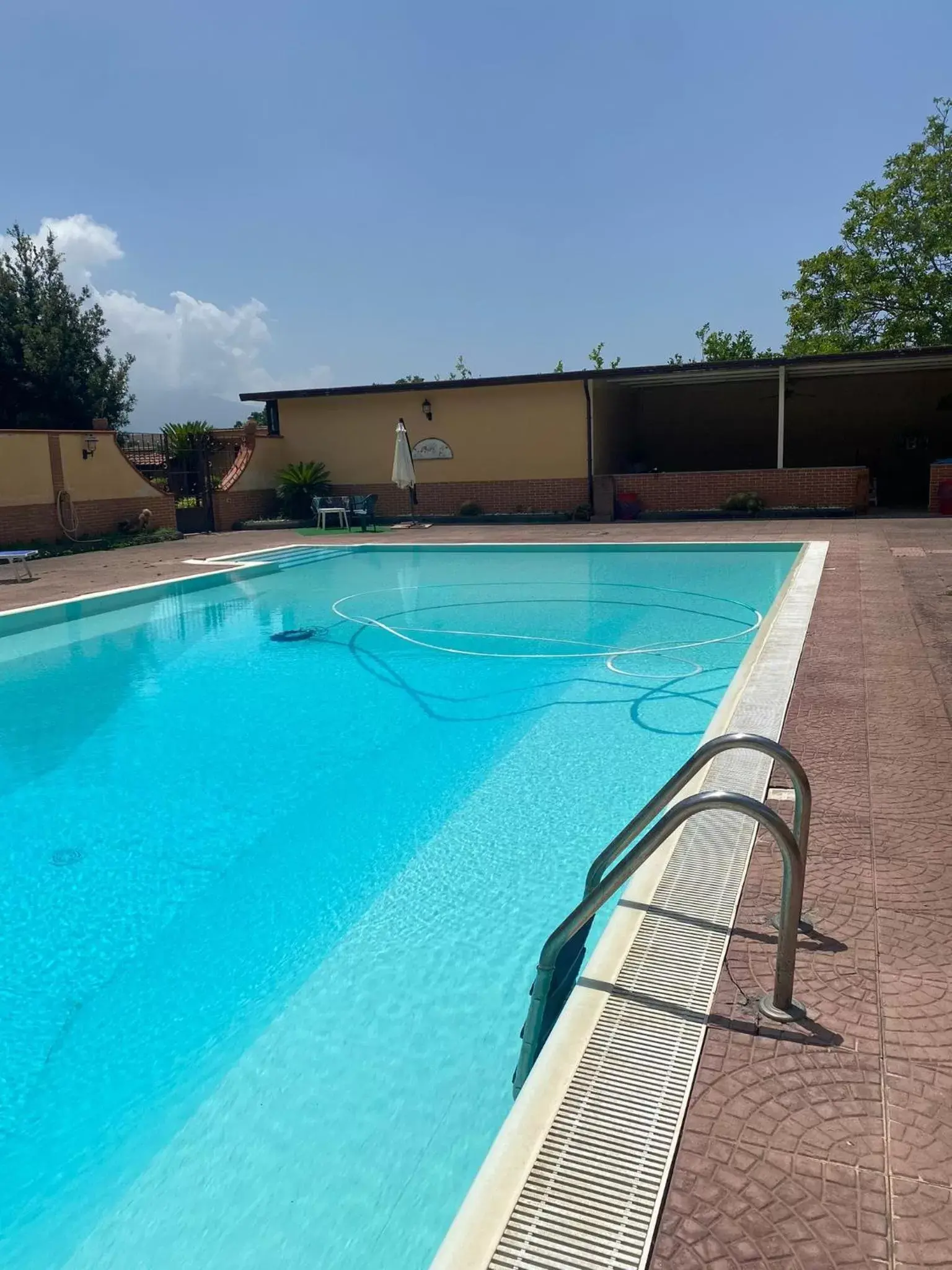 Swimming Pool in B&B Oasi del Voscone