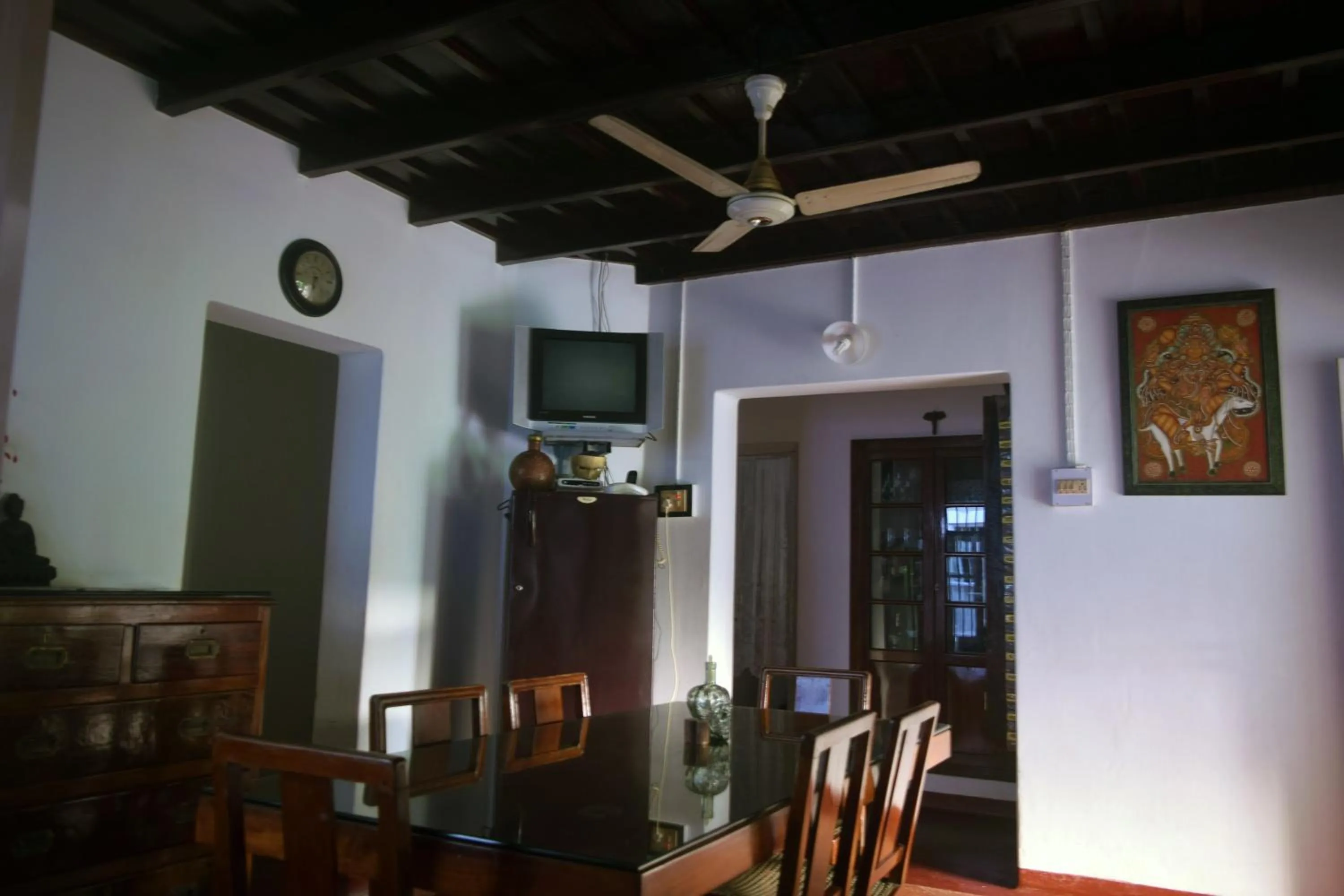 Restaurant/places to eat, TV/Entertainment Center in Fenn Hall