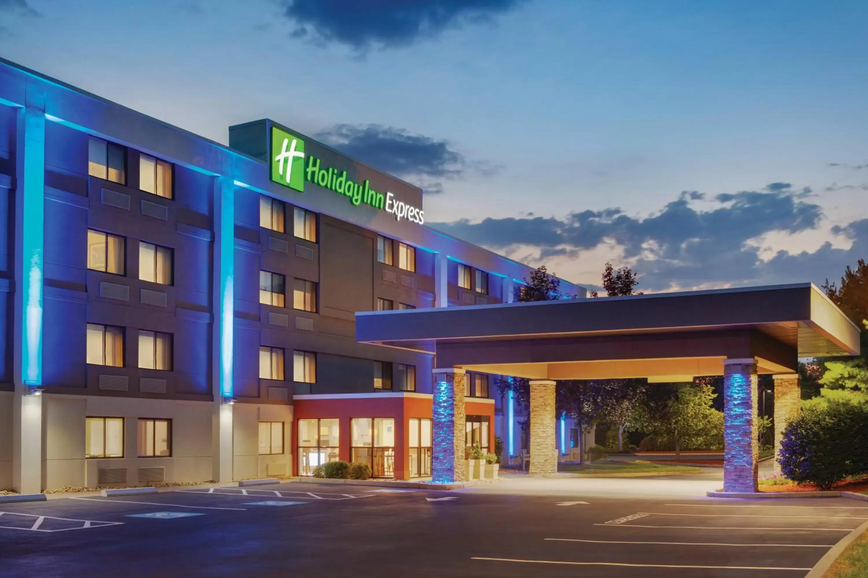 Property Building in Holiday Inn Express Hartford South - Rocky Hill, an IHG Hotel