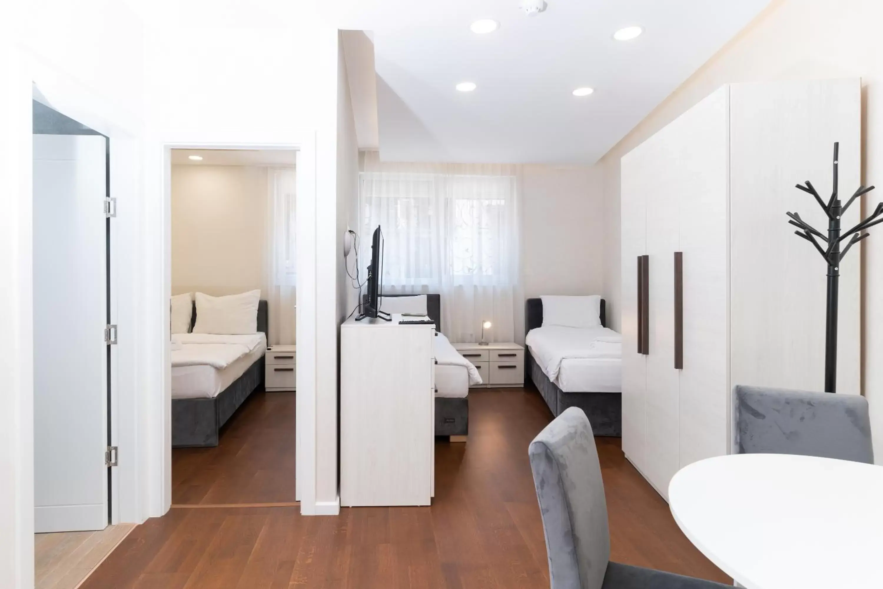 Deluxe Studio in Ornament Hotel and Apartments Deluxe Studio in Ornament Hotel and Apartments