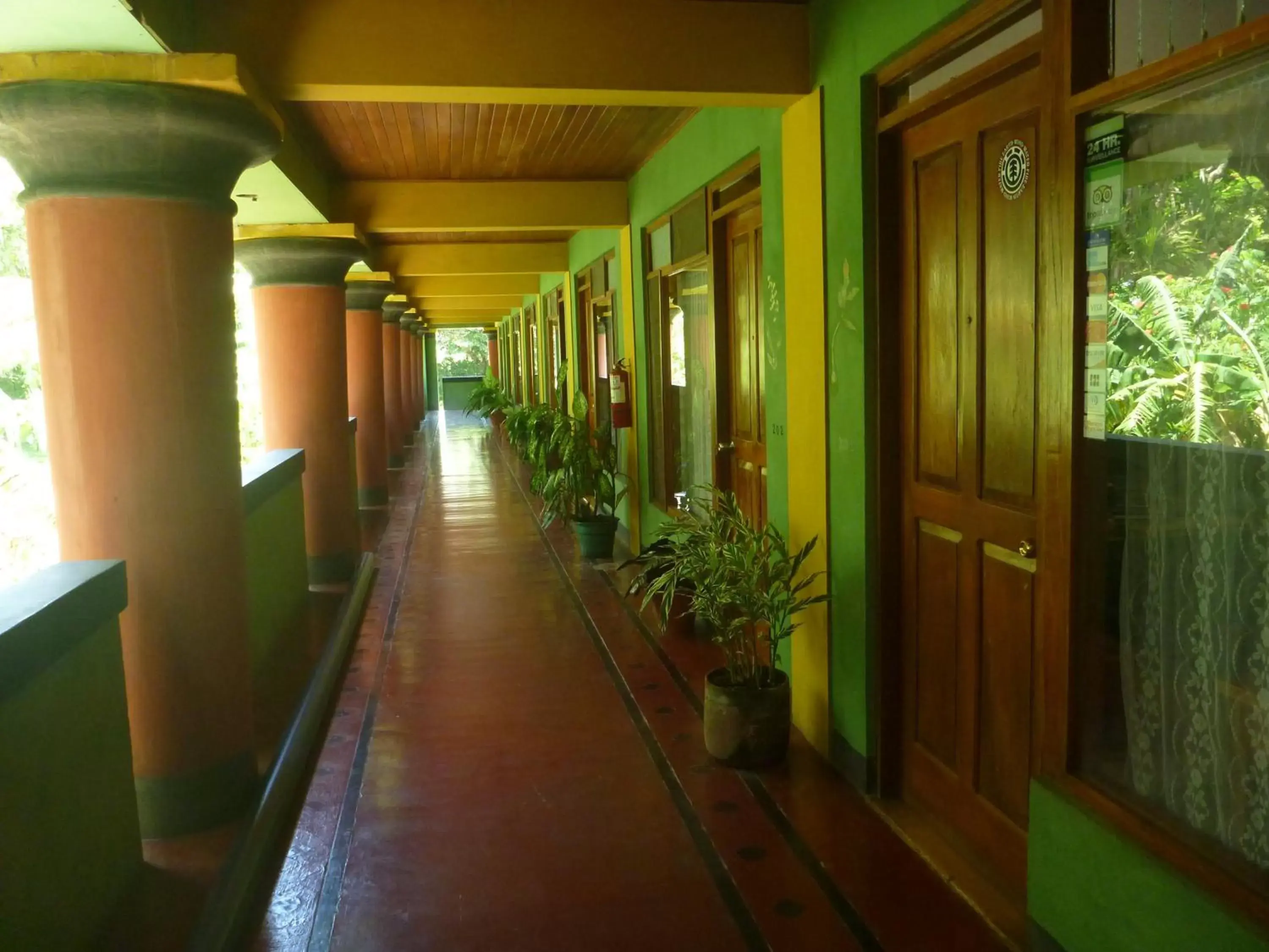 Bedroom in Lake Arenal Brewery & Hotel