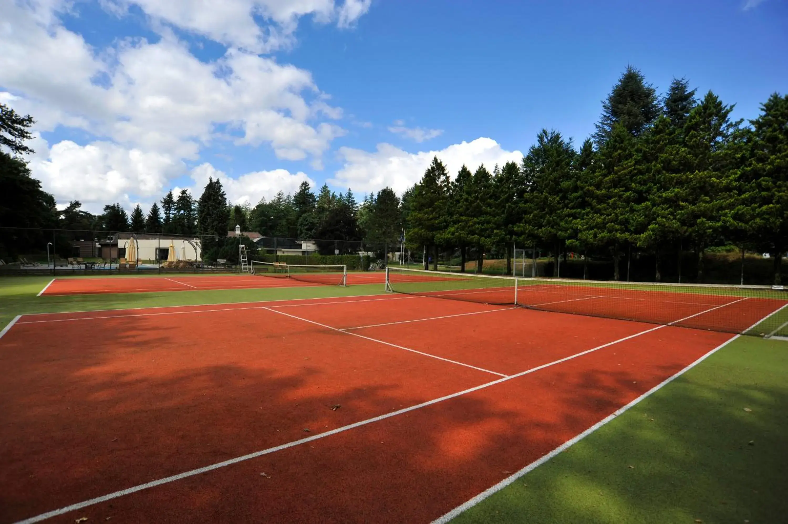 Tennis court, Tennis/Squash in Fletcher Hotel Restaurant Victoria-Hoenderloo