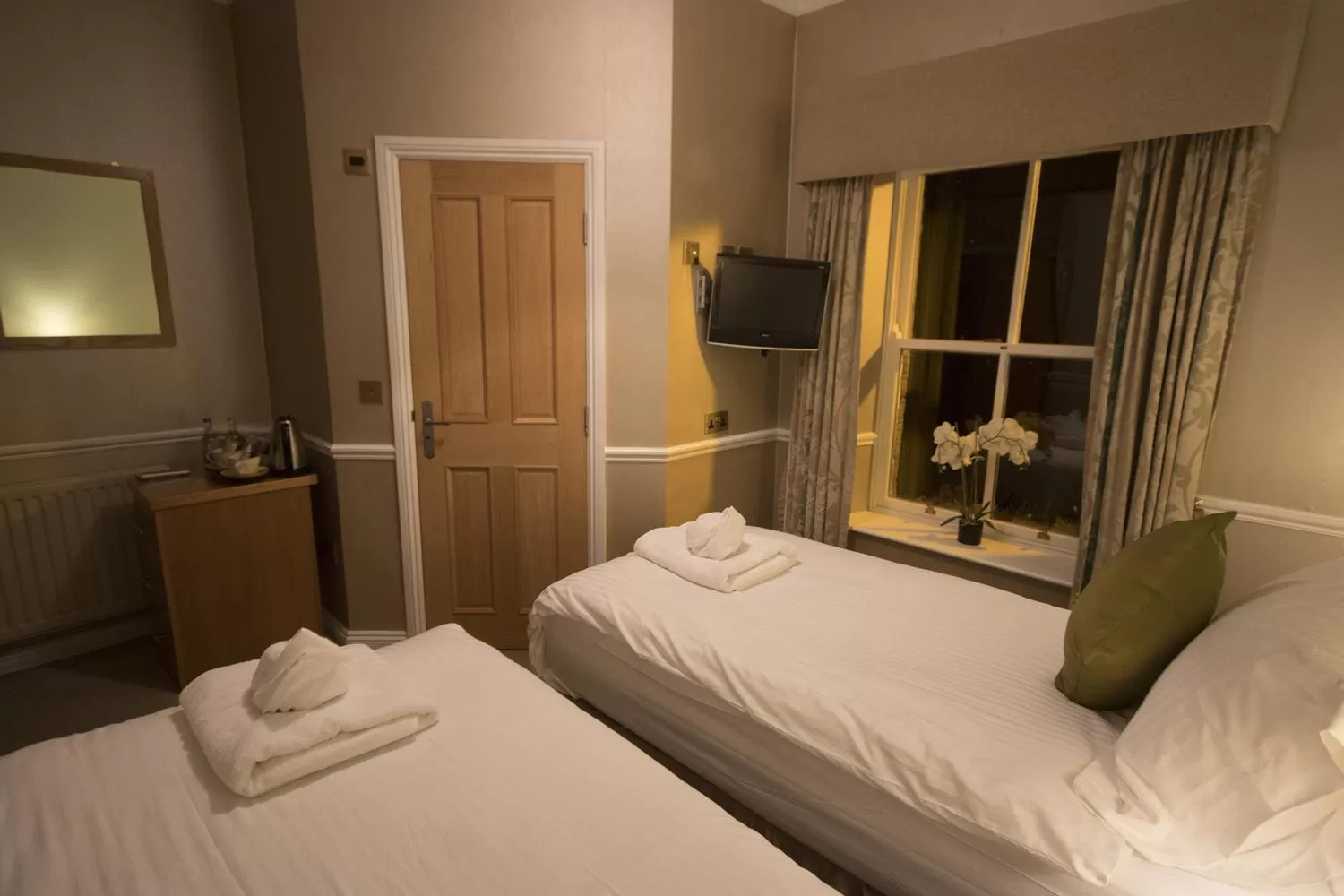 Bed in The Bulls Head