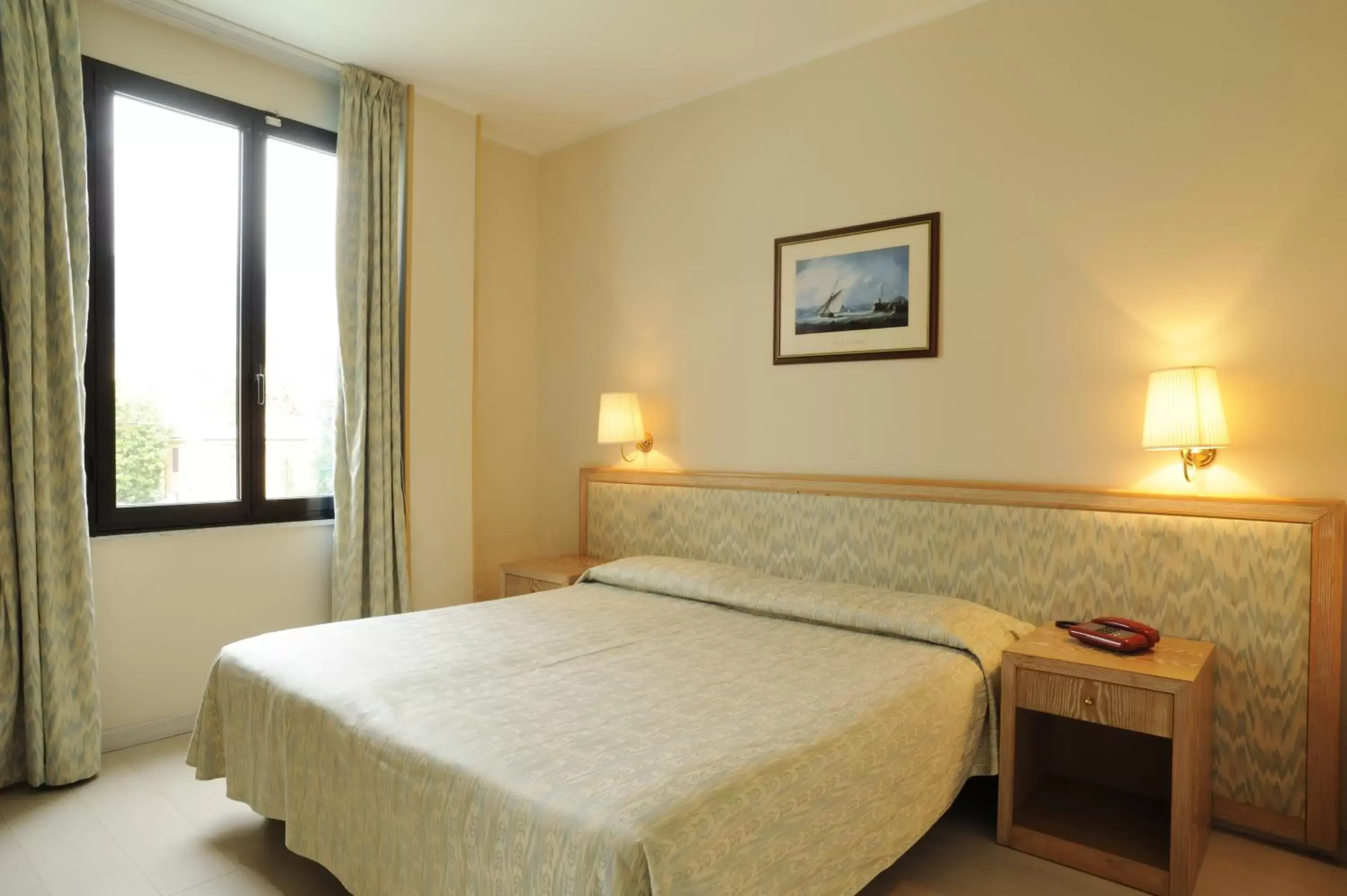 Bed in Grand Hotel Mediterranee
