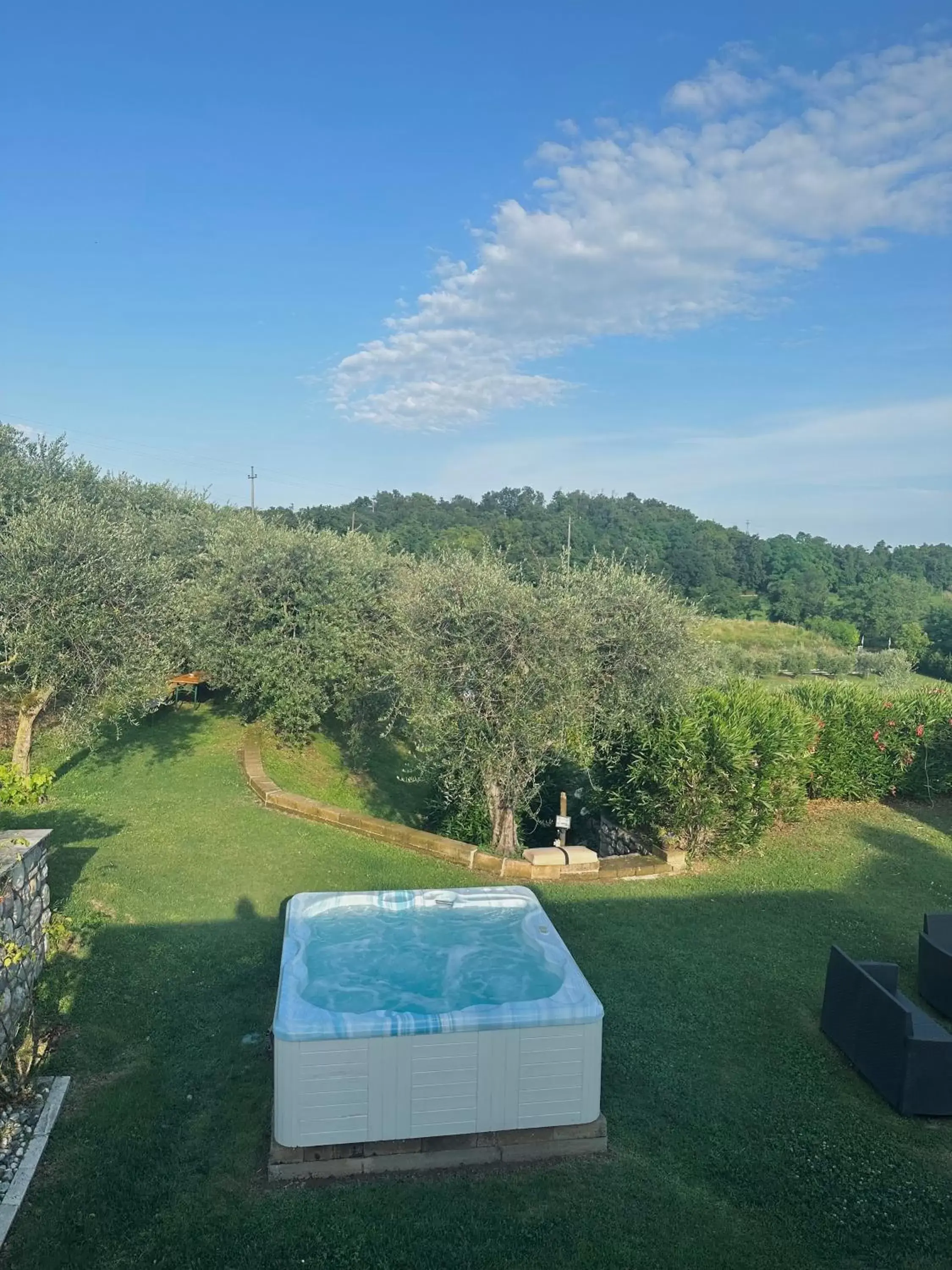 Swimming Pool in B&B Sovenigo