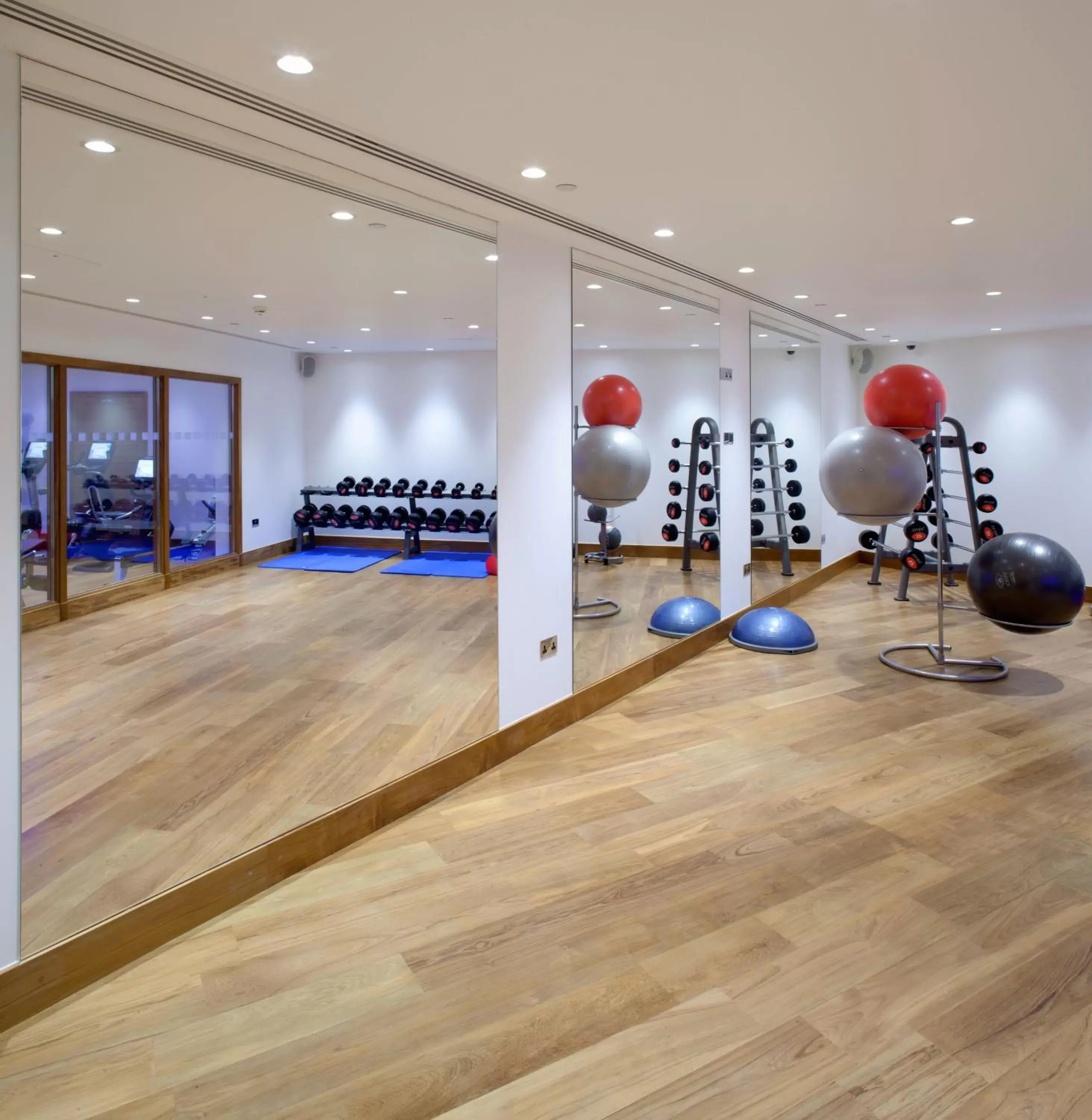 Fitness centre/facilities in Leonardo Royal London Tower Bridge Fitness centre/facilities in Leonardo Royal London Tower Bridge