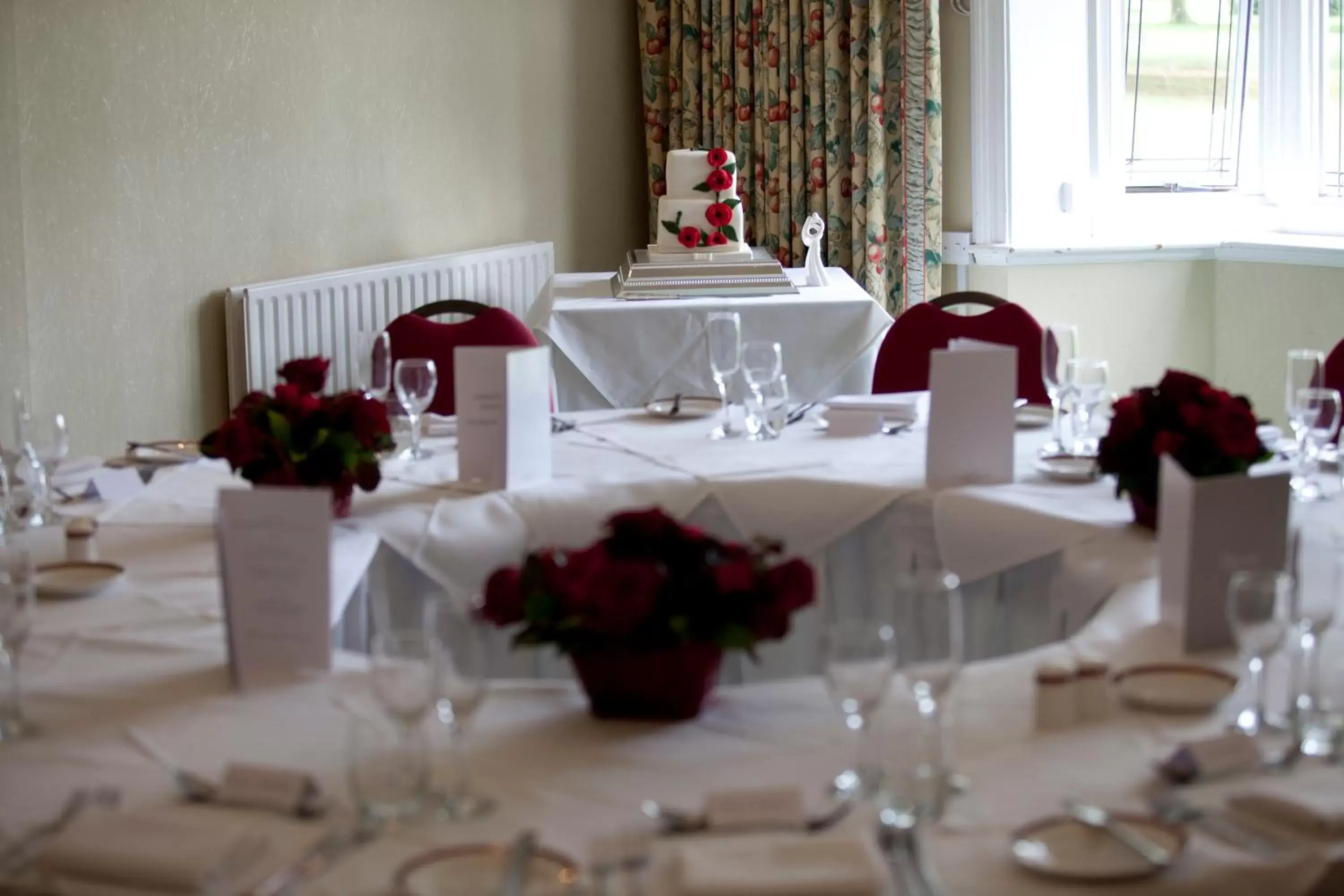 Restaurant/Places to Eat in Petwood Hotel